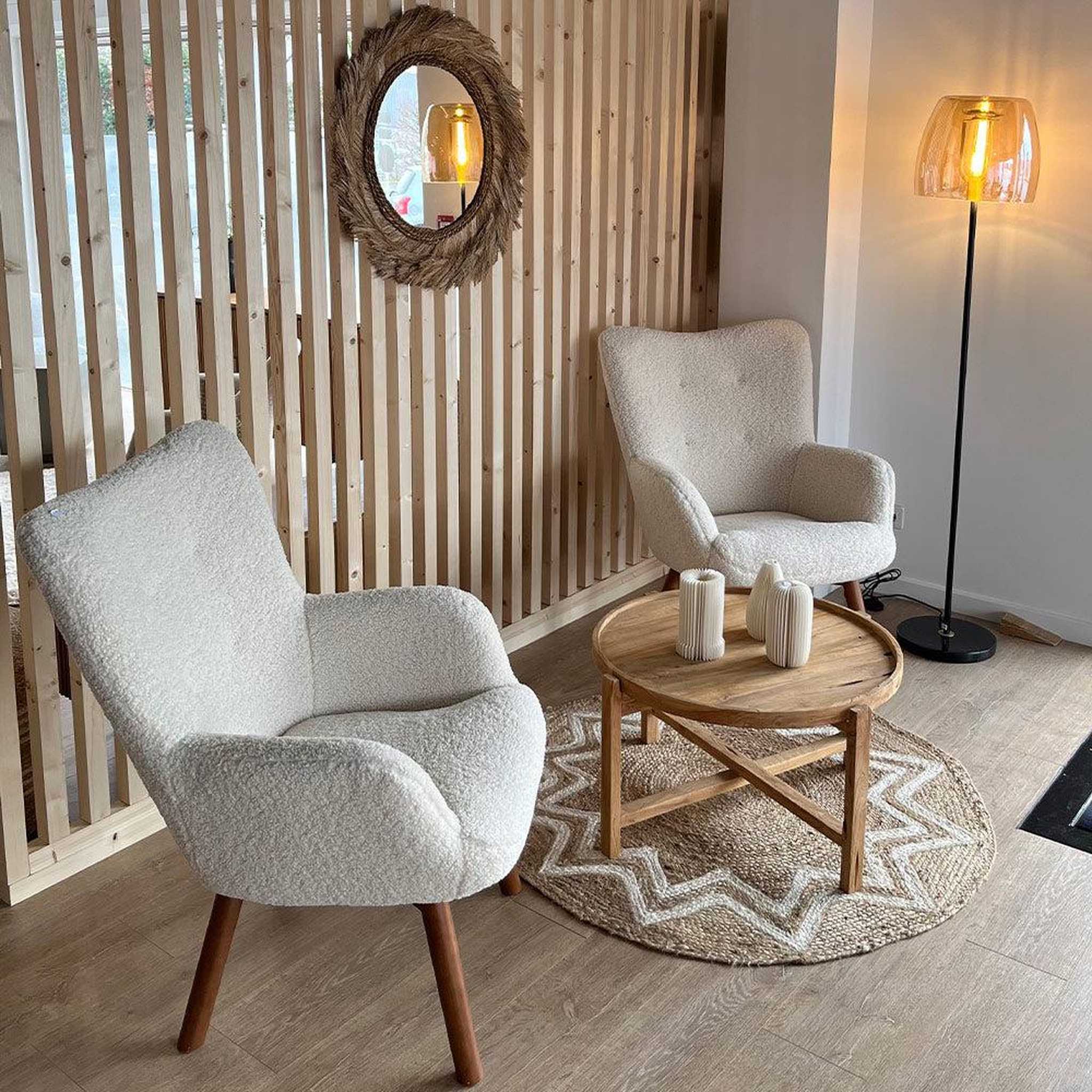 Voir la diapositive 5 : MAISON PAVANE Table basse ronde en bois de teck recyclé d70 cm-kouma