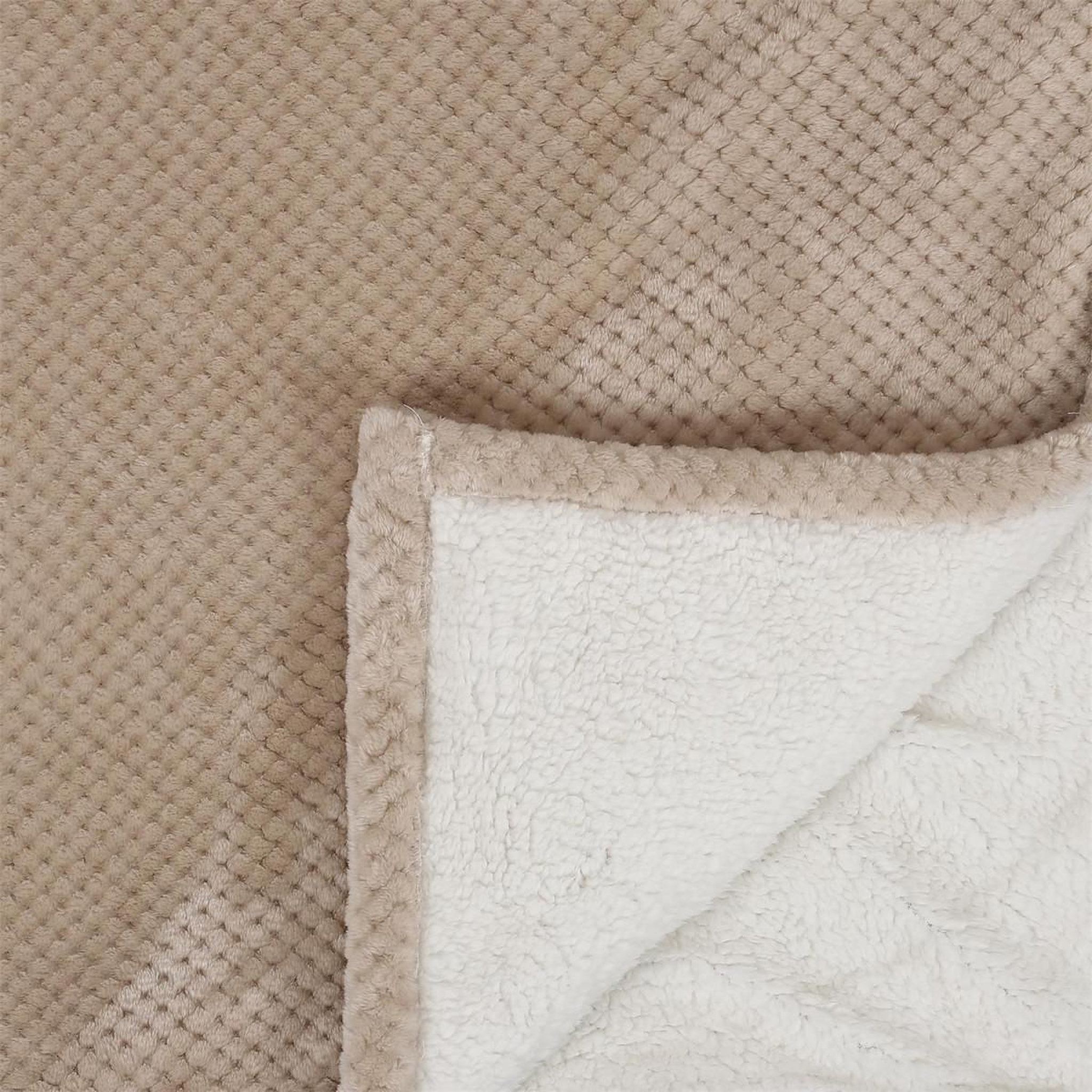 Voir la diapositive 2 : The Home Deco Factory Plaid  nid d'abeille sherpa  180x220cm beige