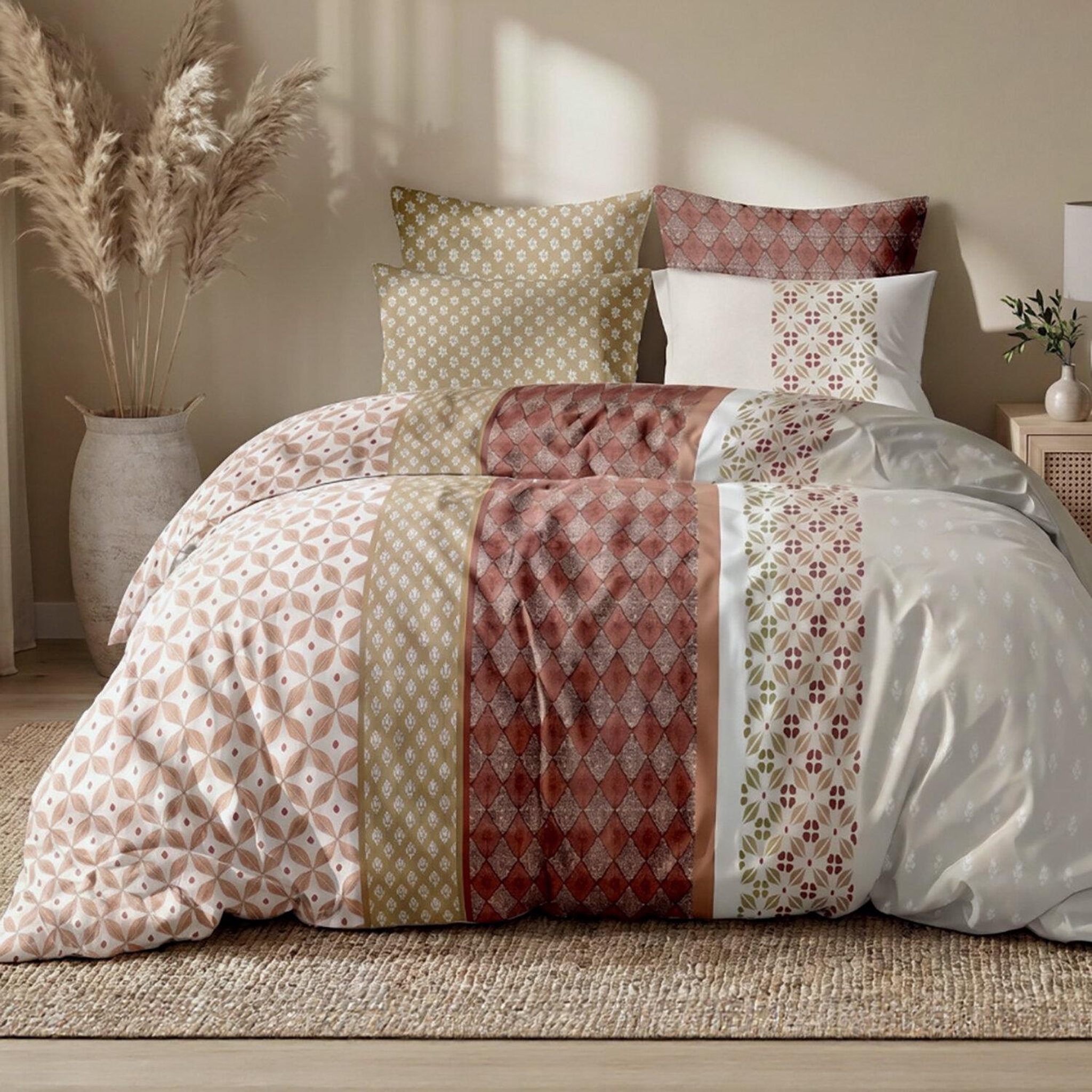 ATELIER DU COTON Parure housse de couette en coton 57 fils riadi. Coloris disponibles : Multicolore