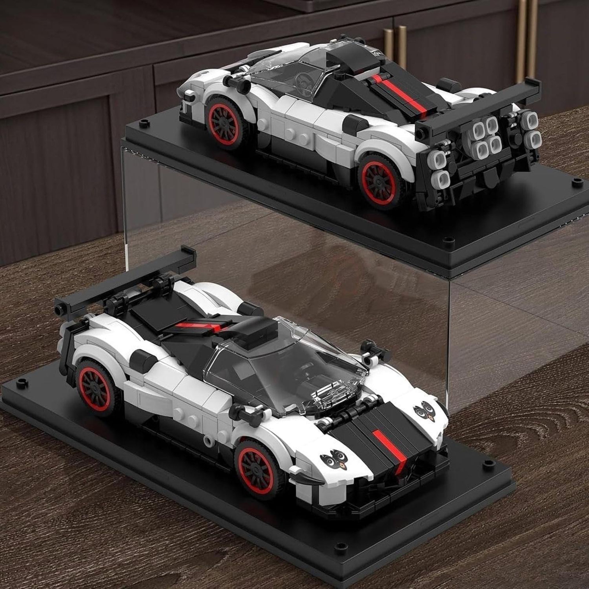 Voir la diapositive 4 : MOULD KING Véhicule supercar Zonda avec vitrine