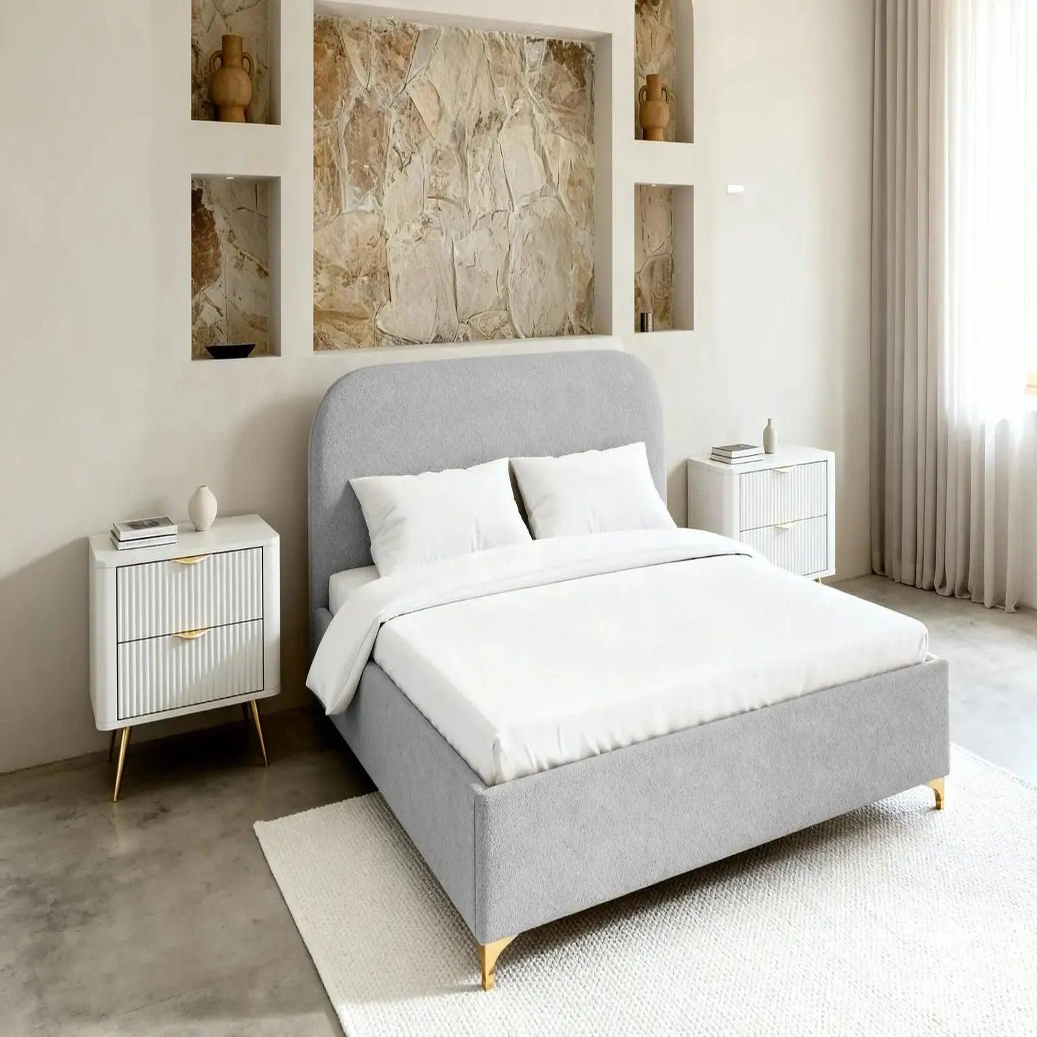 Voir la diapositive 2 : CASANOVA PARIS Charlotte - lit coffre tissu chenille