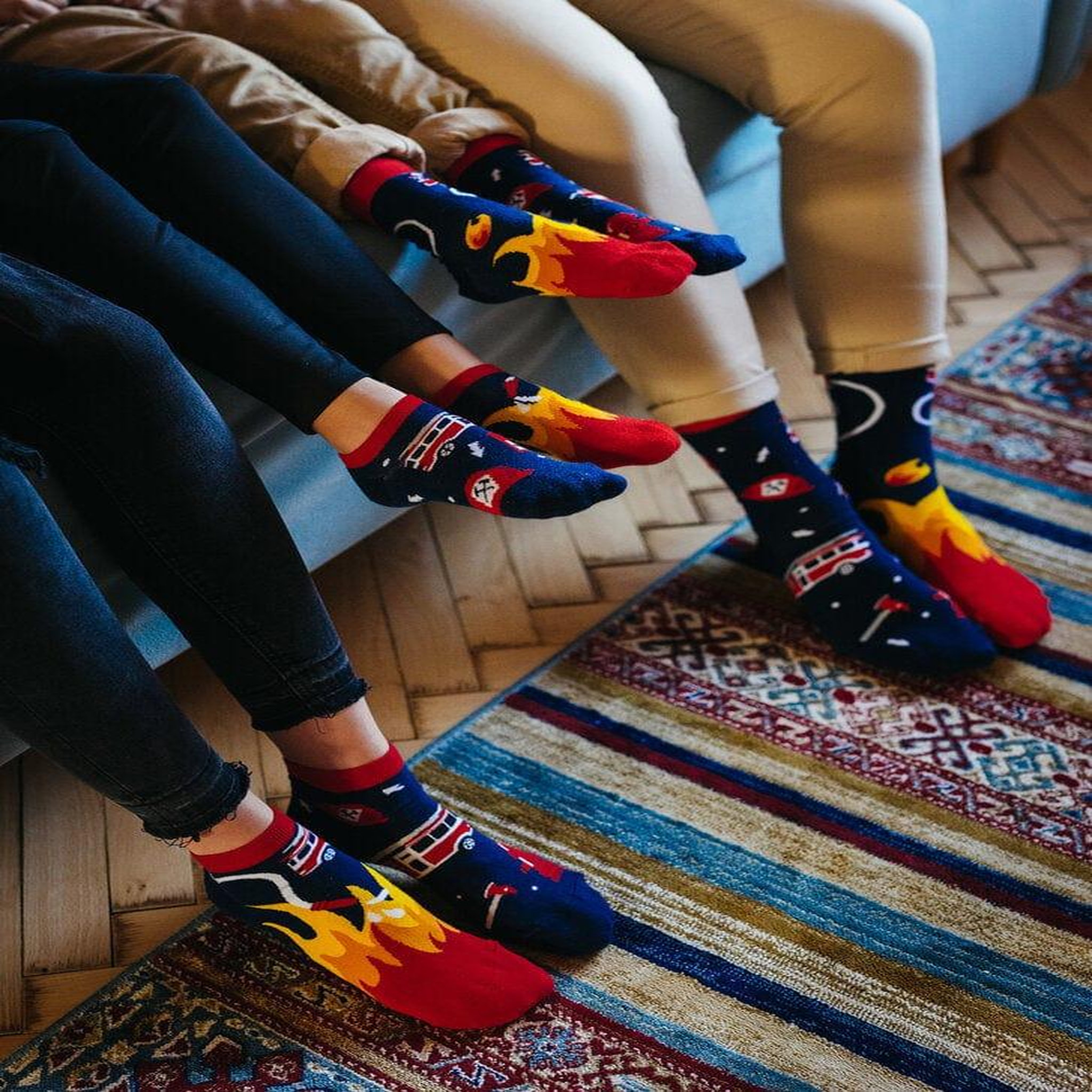 Voir la diapositive 6 : DEDOLES Chaussettes sapeur-pompier