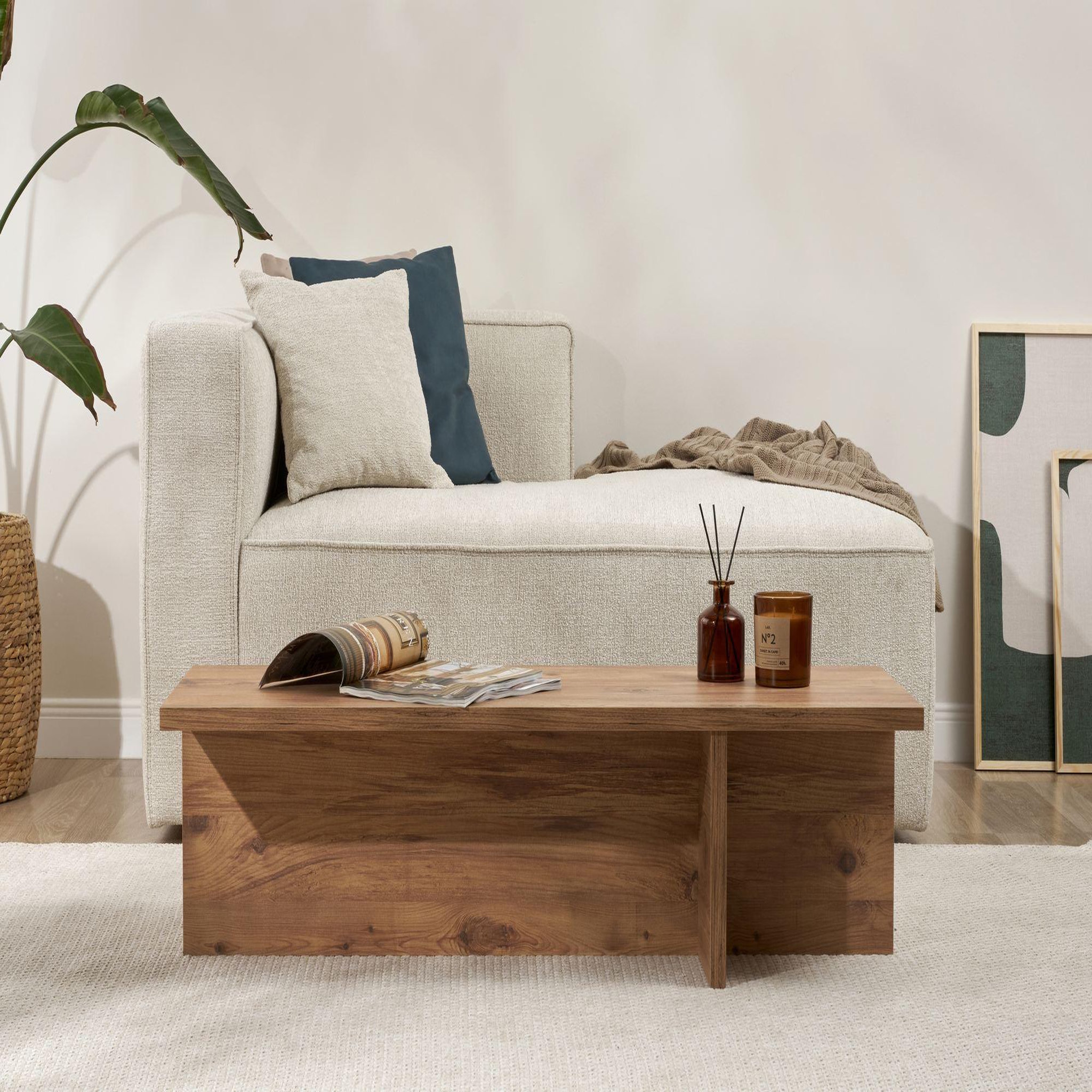 Voir la diapositive 2 : Habitat et Jardin Table basse en bois  harbor  - 120 x 45 x 30 cm - pin atlantique