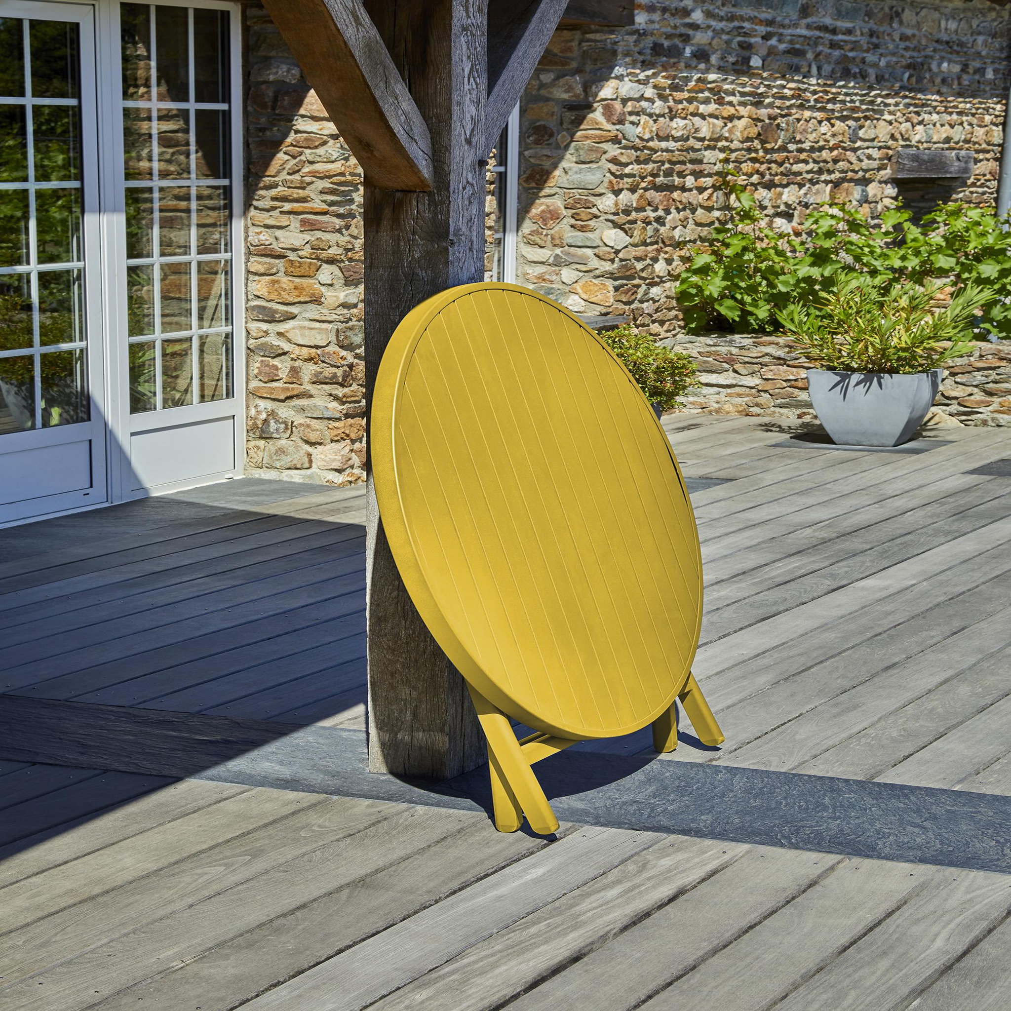 Voir la diapositive 4 : DCB GARDEN Ensemble repas de jardin rond en aluminium (4 places)