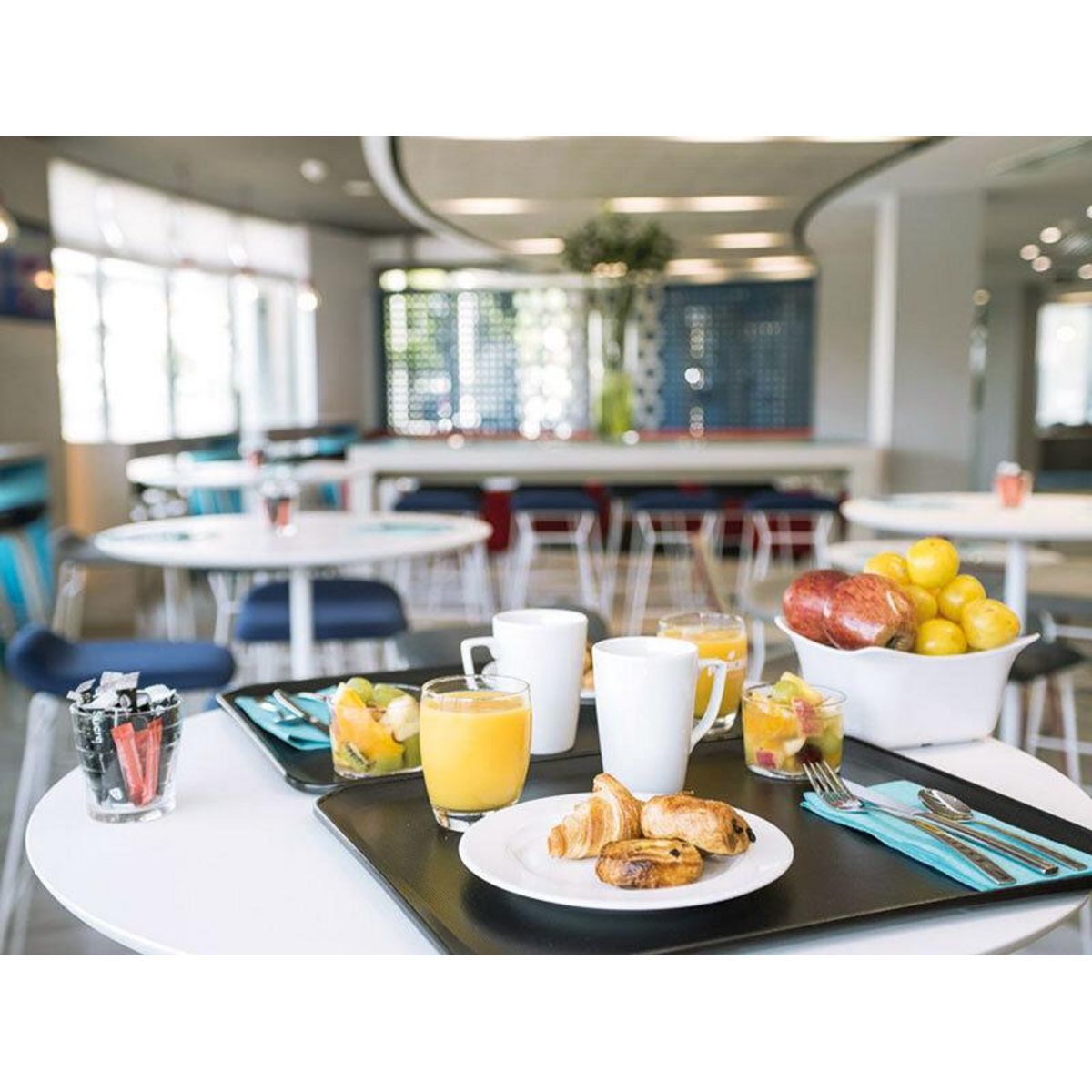 Smartbox 3 jours d'escapade dans un établissement avec accès aux personnes à mobilité réduite - Coffret Cadeau Séjour