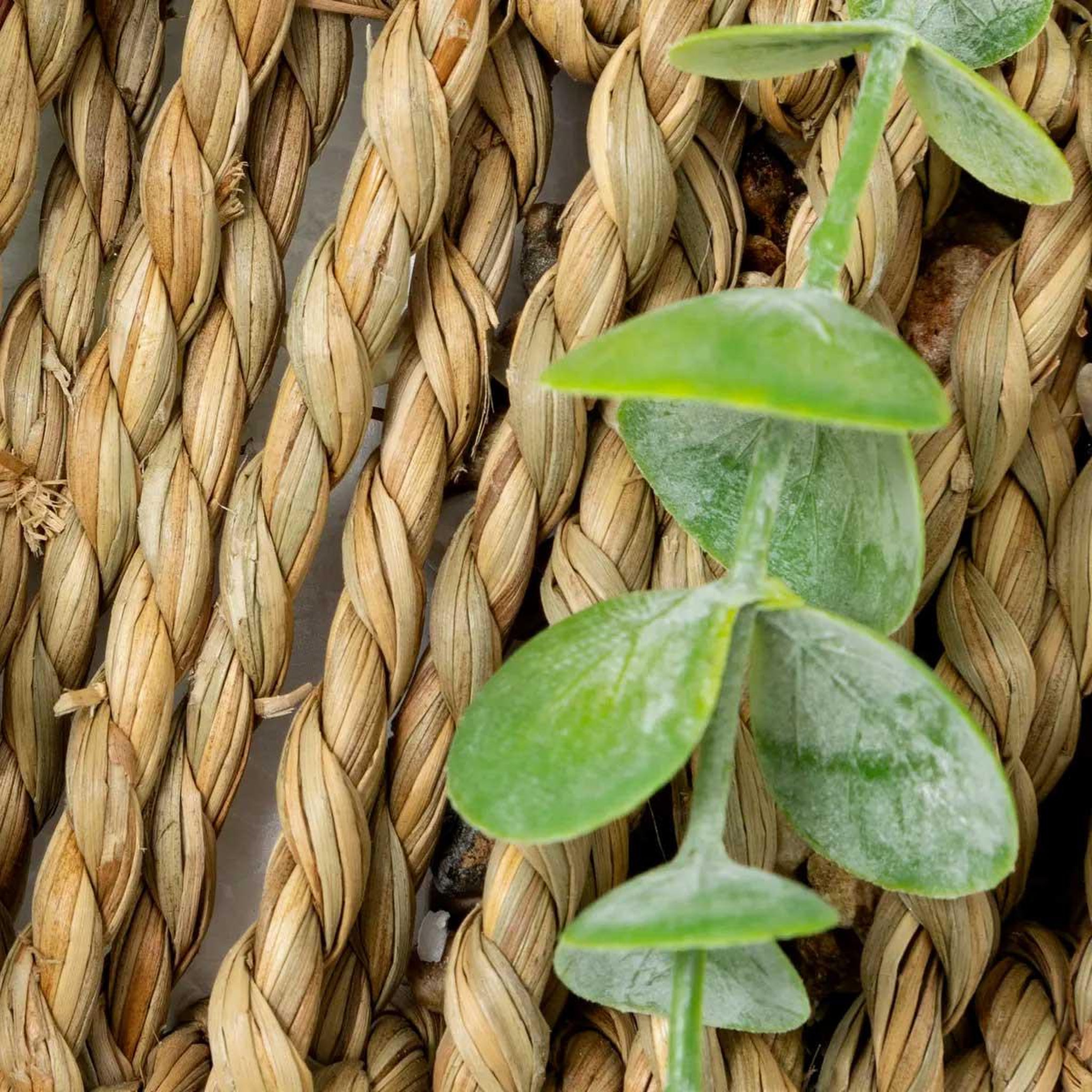 Voir la diapositive 2 : ATMOSPHERA Eucalyptus artificiel à suspendre  zéa  70cm naturel