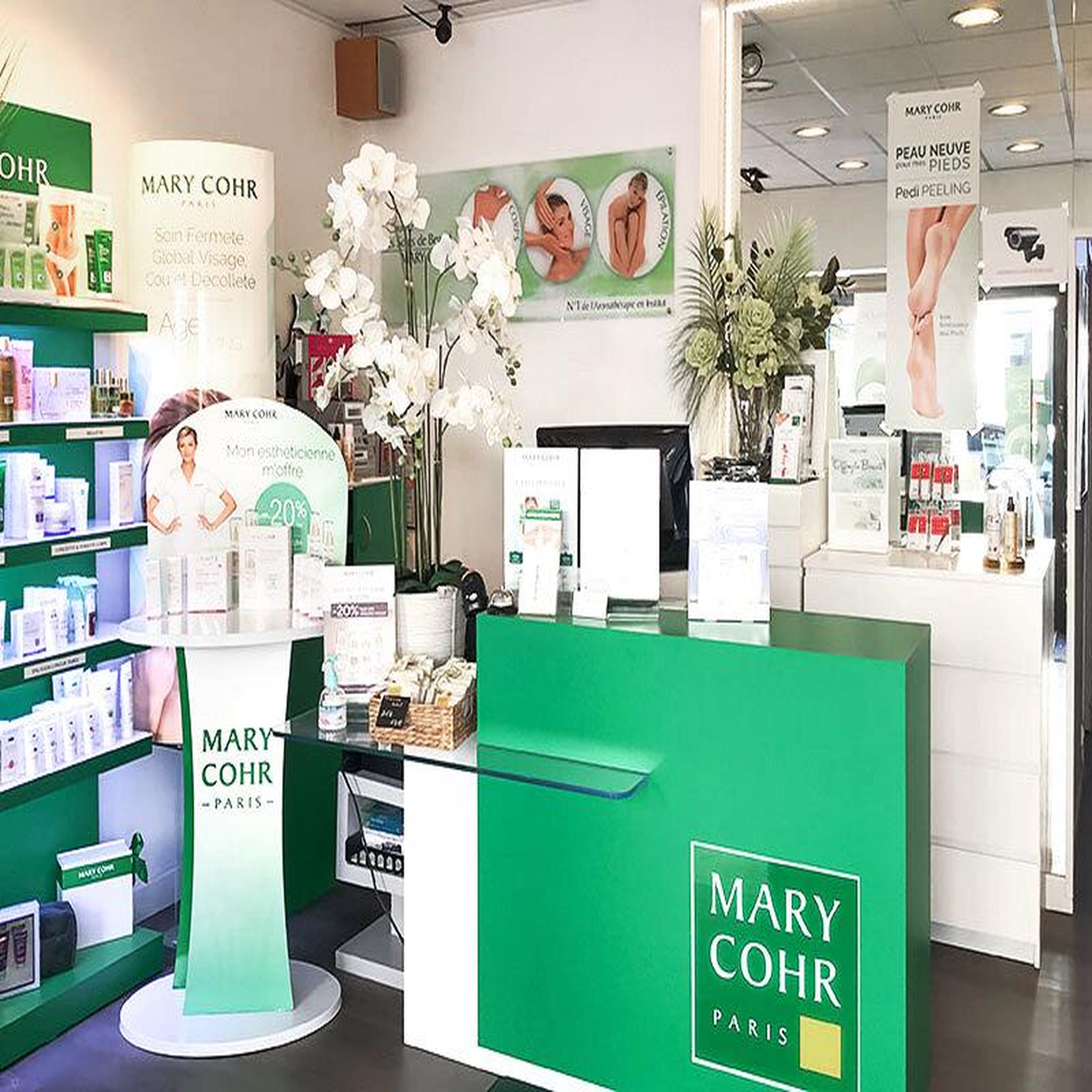 Voir la diapositive 4 : Smartbox Soin du visage nettoyant mary cohr pour un moment de détente rien que pour soi - coffret cadeau bien-être