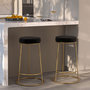 Voir la diapositive 2 : Rendez vous déco Lot de 2 tabourets pour îlot central 63 cm en velours noir-Kendal