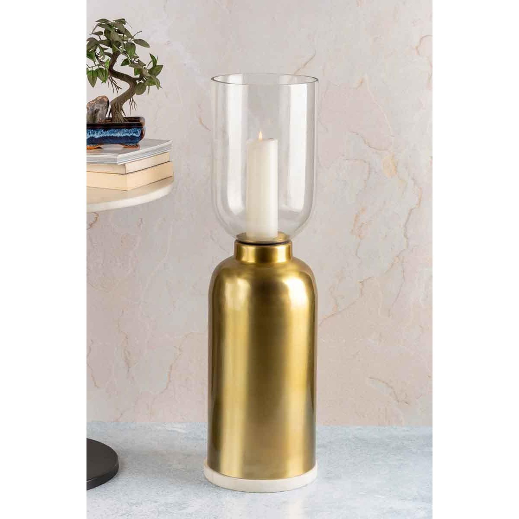 Voir la diapositive 4 : Paris Prix Bougeoir de Sol Rond Design  Shyam  63cm Or