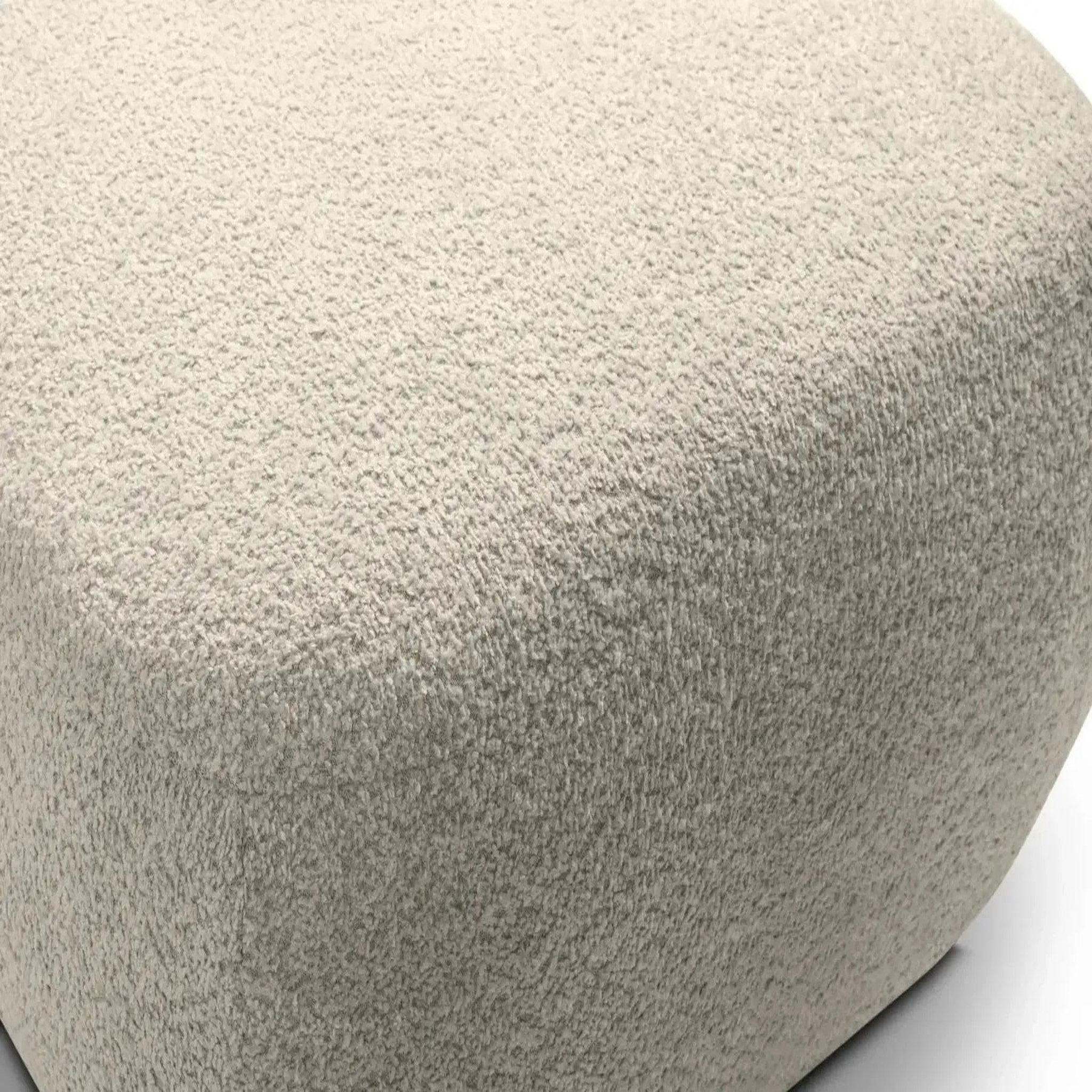 Voir la diapositive 4 : CASANOVA PARIS Santiago - pouf tissu bouclette