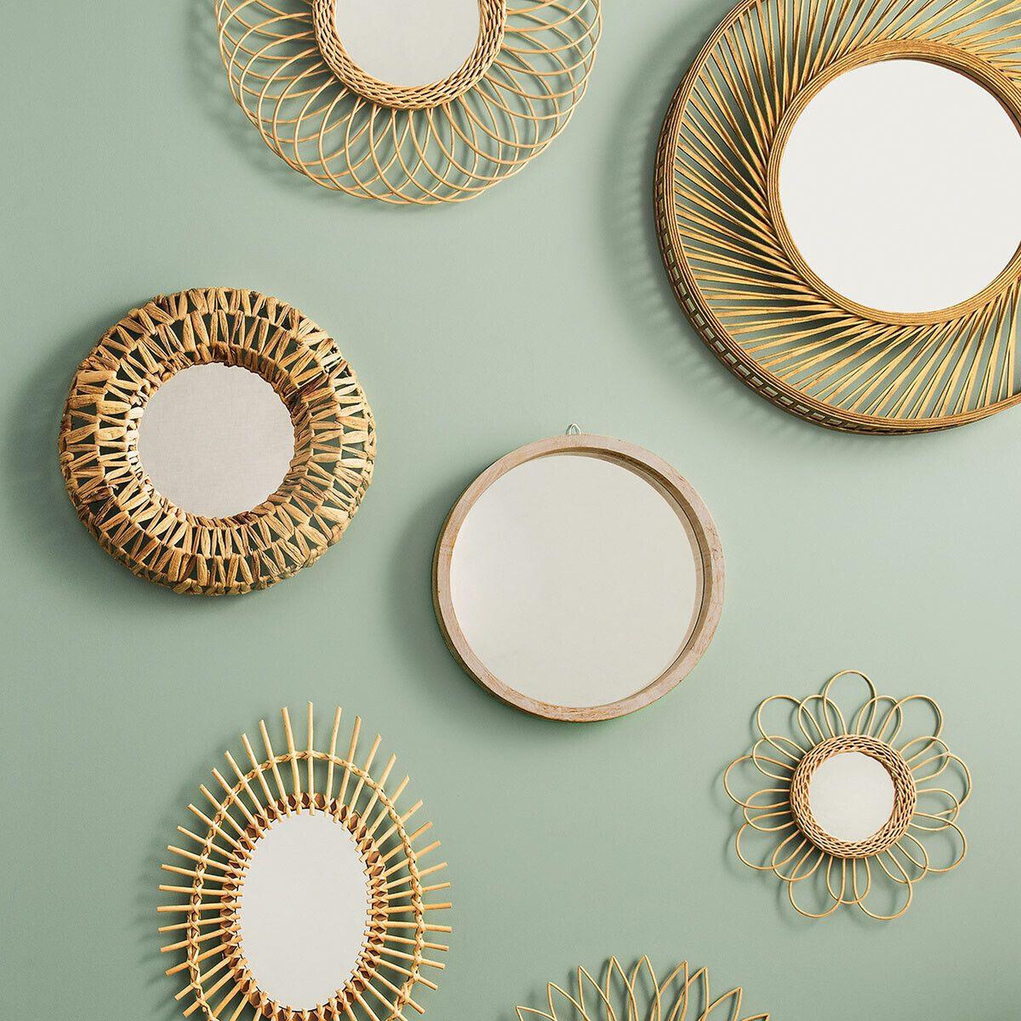 Voir la diapositive 2 : ATMOSPHERA Miroir déco en rotin  fleur  38cm naturel