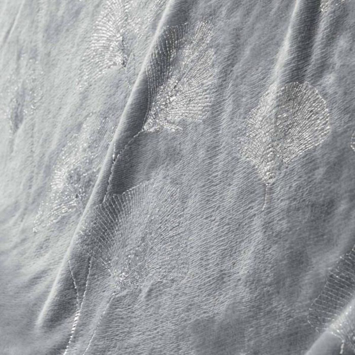 Paris Prix Plaid Imprimé  Bloomy  125x150cm Gris