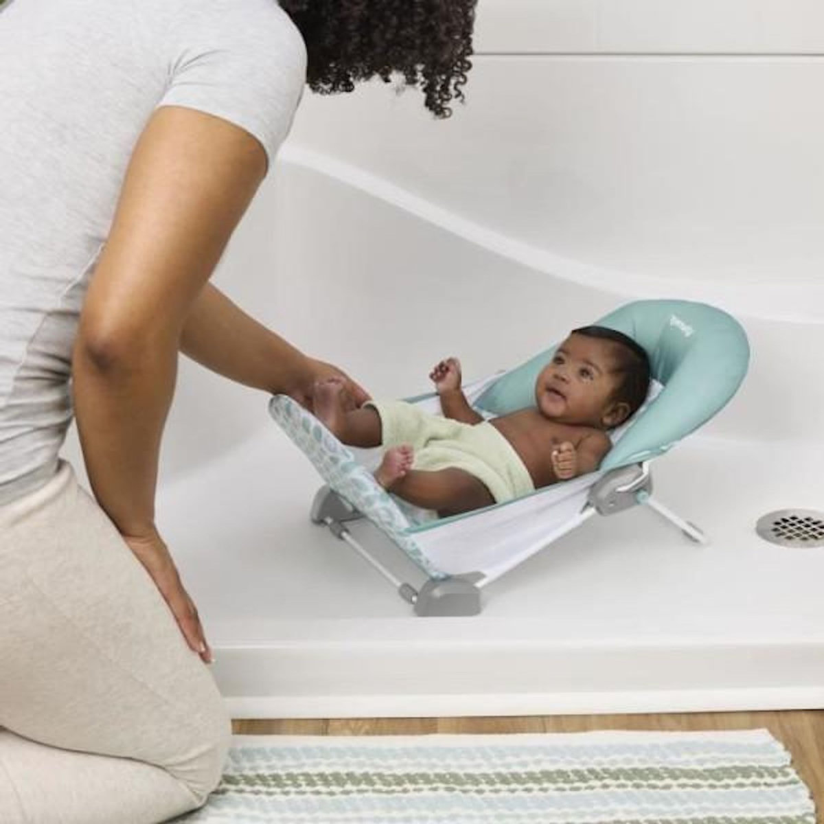 MARKET24 Transat - Anneau INGENUITY  de bain pour bébé pliable - Vert