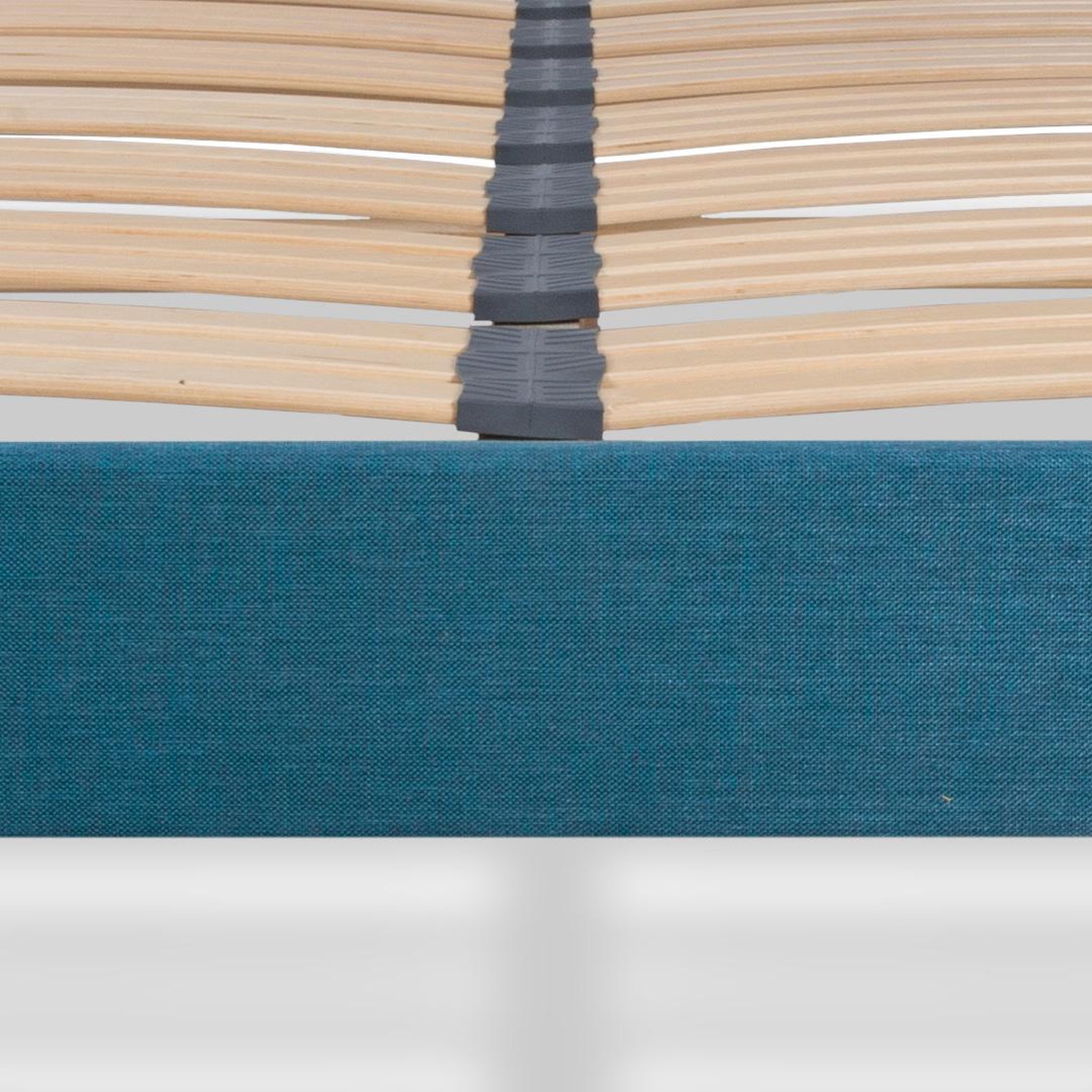 Voir la diapositive 4 : BELLECOUR Bellecour literie | sommier à lattes en bois lumiere | coloris turquoise | livré en kit