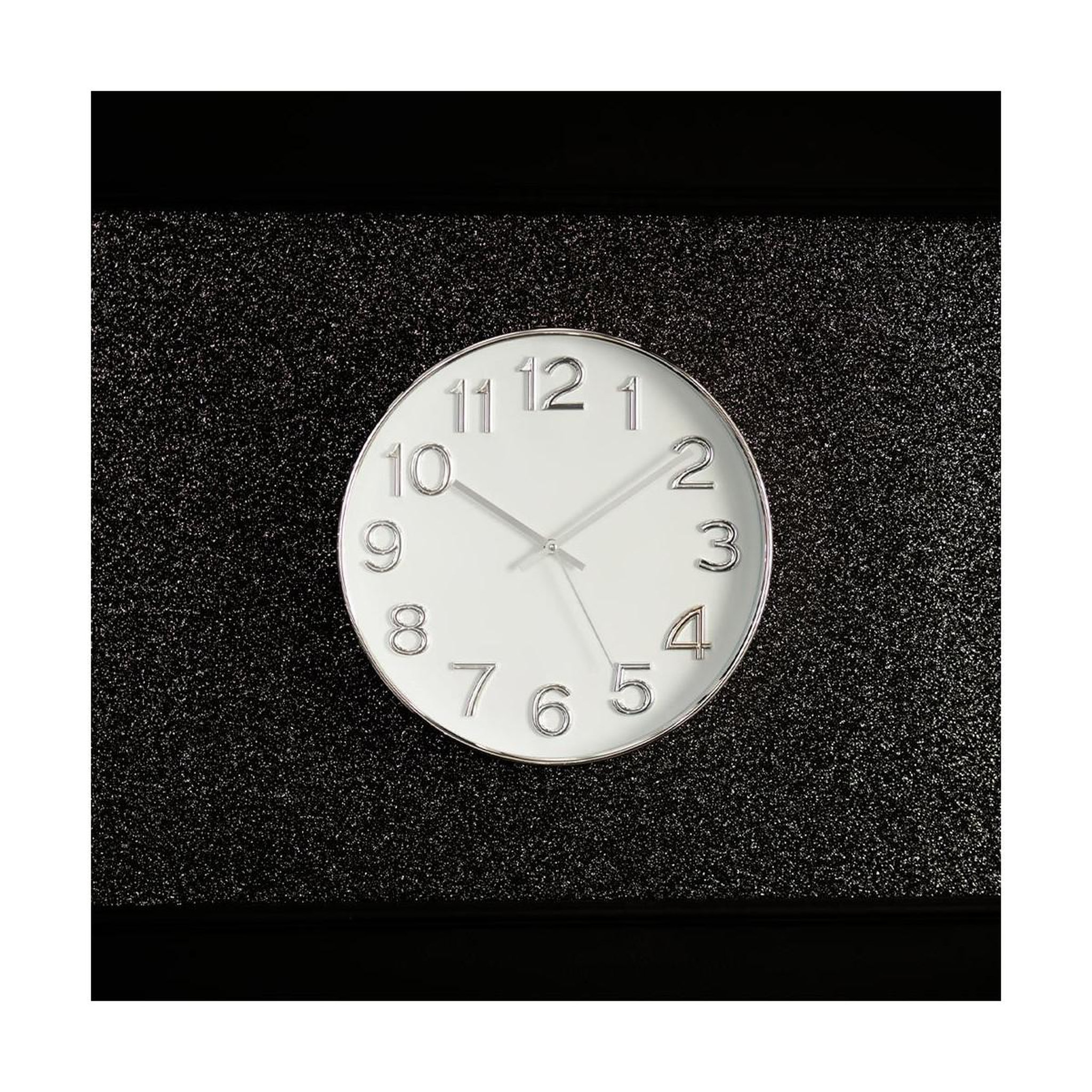 Voir la diapositive 3 : J-LINE Horloge murale design  gahy  40cm argent