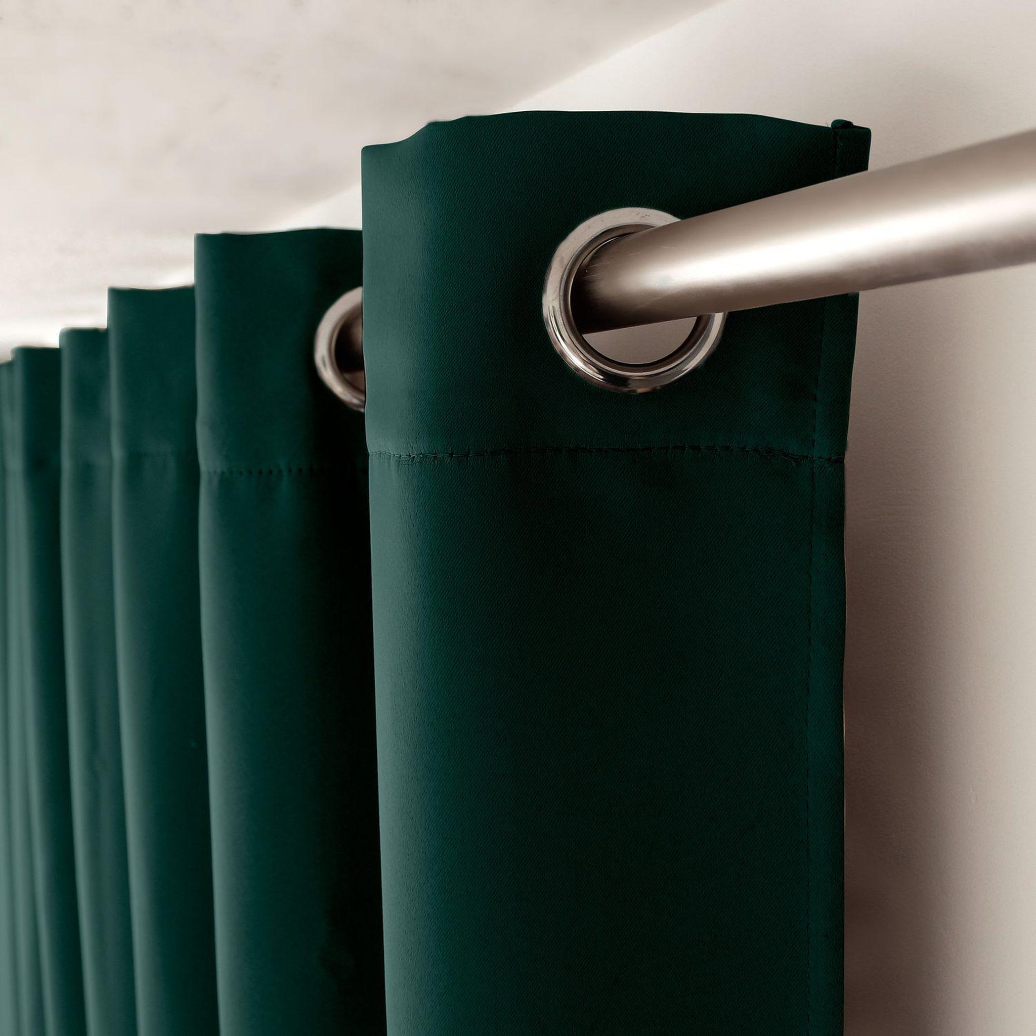 Voir la diapositive 3 : TOILINUX Rideau occultant basic à 8 œillets - 140 x 240 cm - vert argile