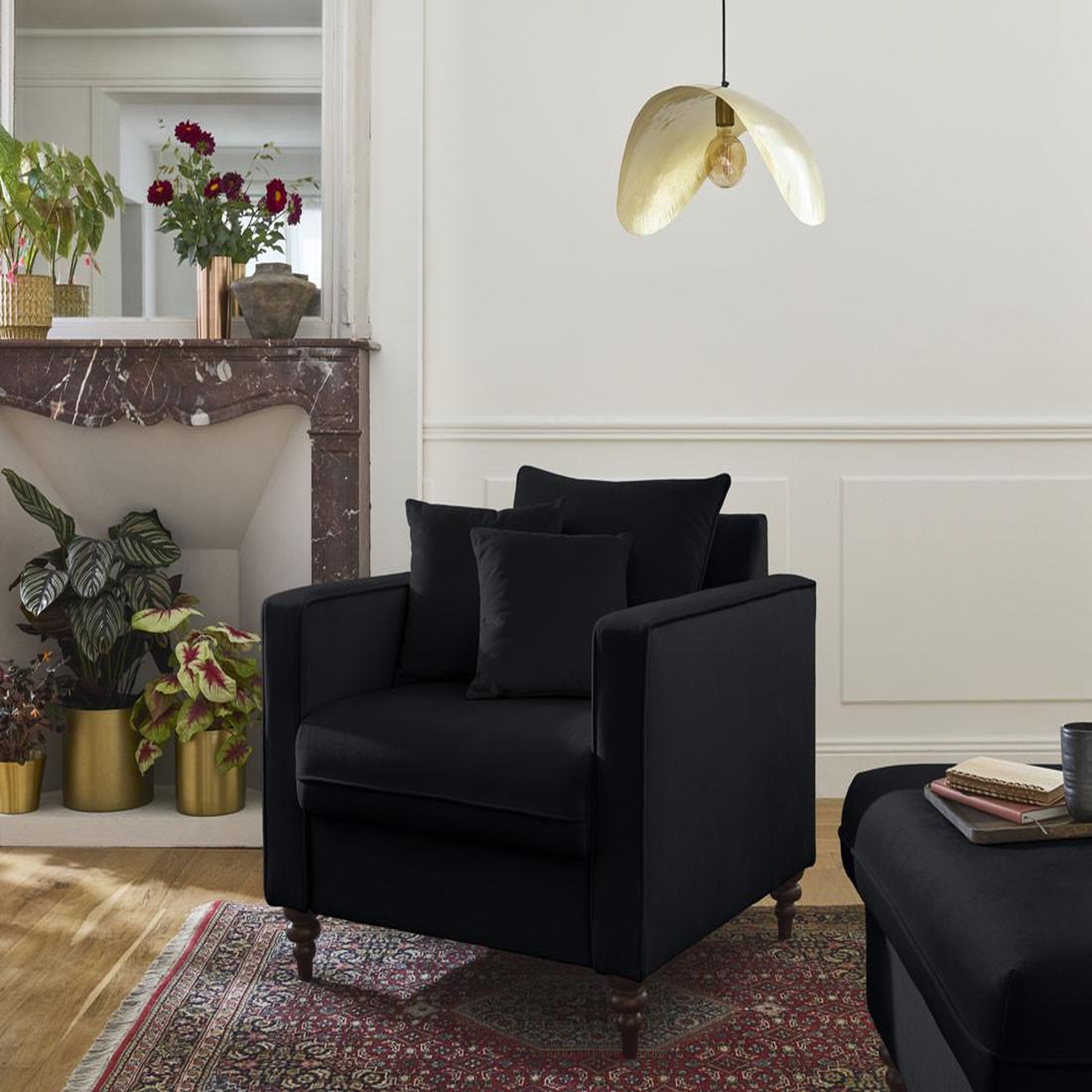 Voir la diapositive 2 : BEST MOBILIER Flamingo - fauteuil en velours