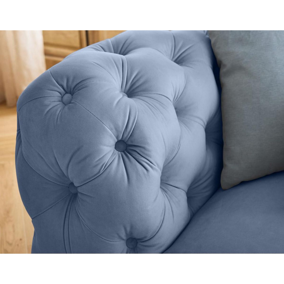 LISA DESIGN Walter - fauteuil chesterfield en velours - pieds bois