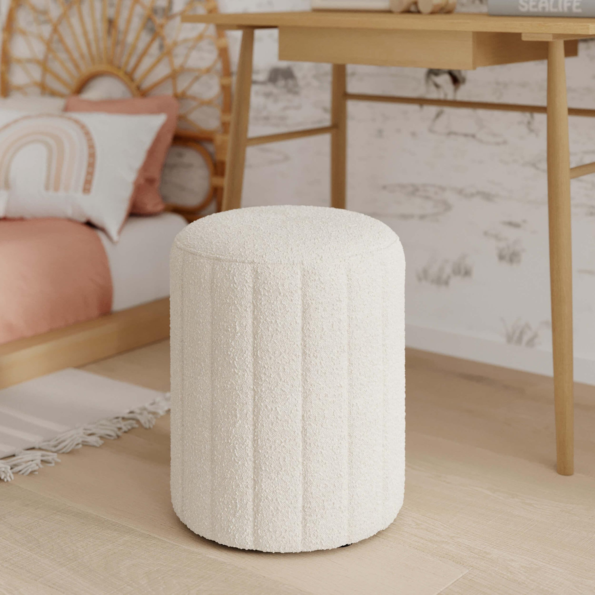 Voir la diapositive 2 : MAISON PAVANE Pouf rond en tissu blanc bouclé-eva