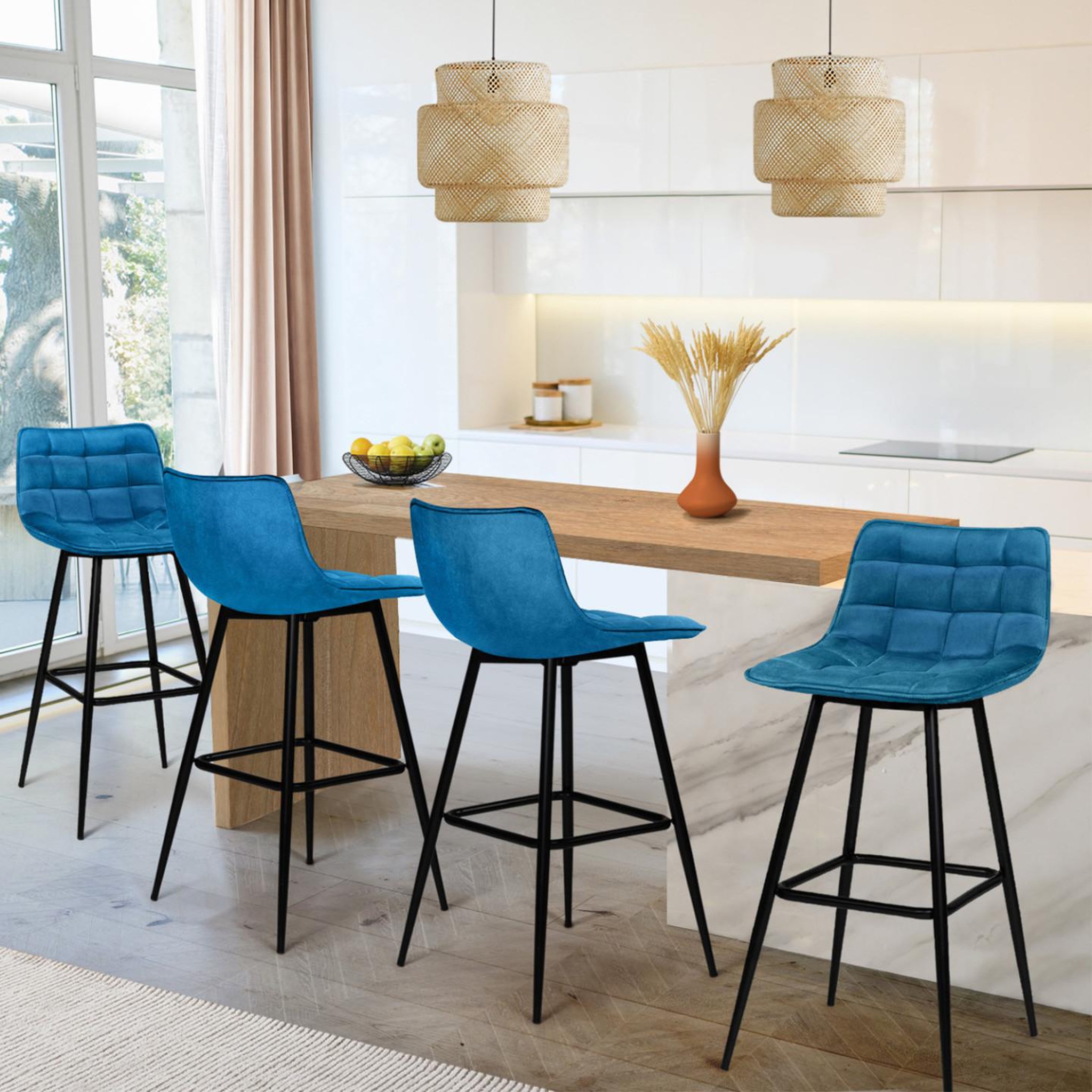 Voir la diapositive 2 : ID MARKET Lot de 4 tabourets de bar mady en velours bleu