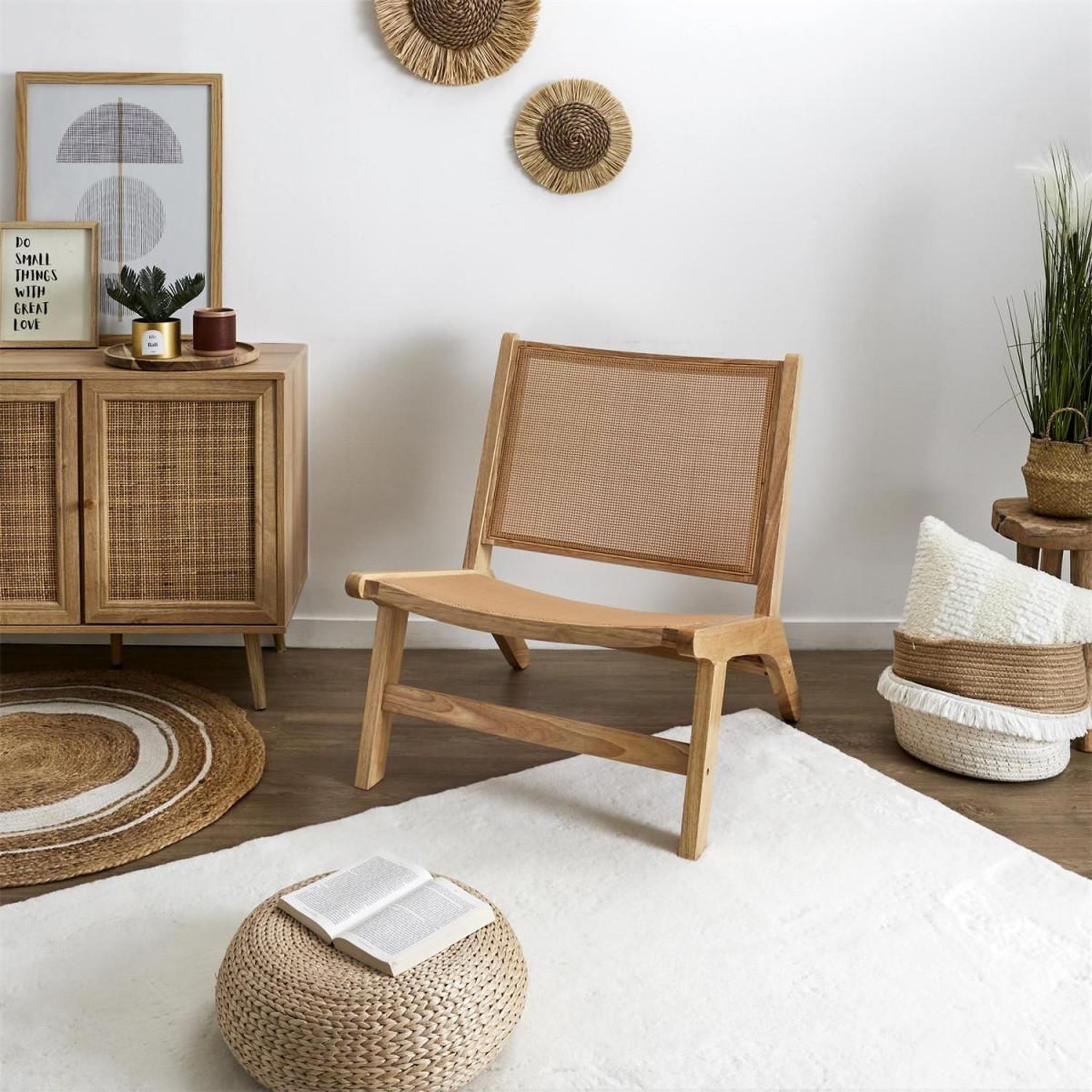 Voir la diapositive 4 : The Home Deco Factory Fauteuil en bois  bali  72cm naturel
