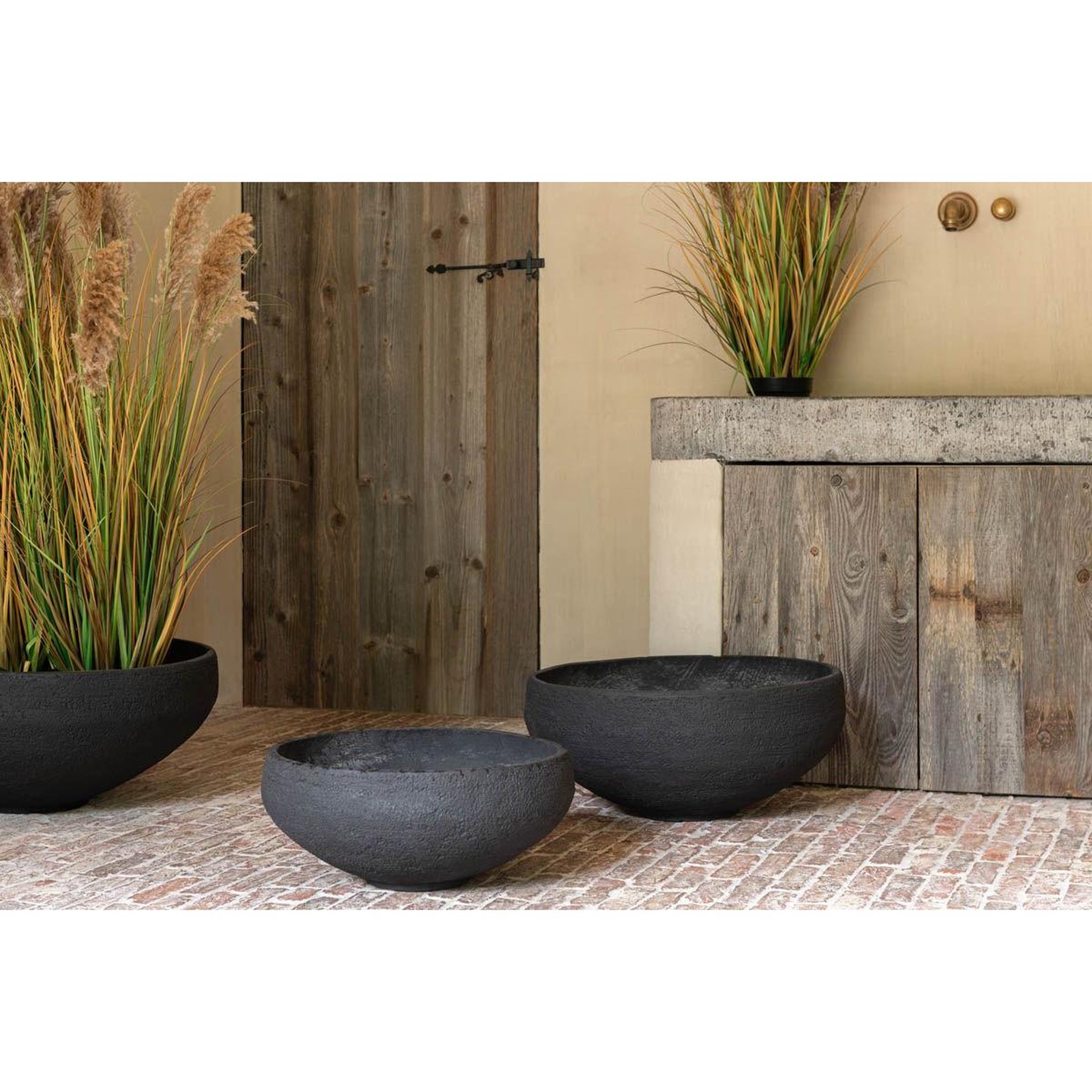Voir la diapositive 4 : J-LINE Lot de 3 cache-pots en argile  abel  69cm noir