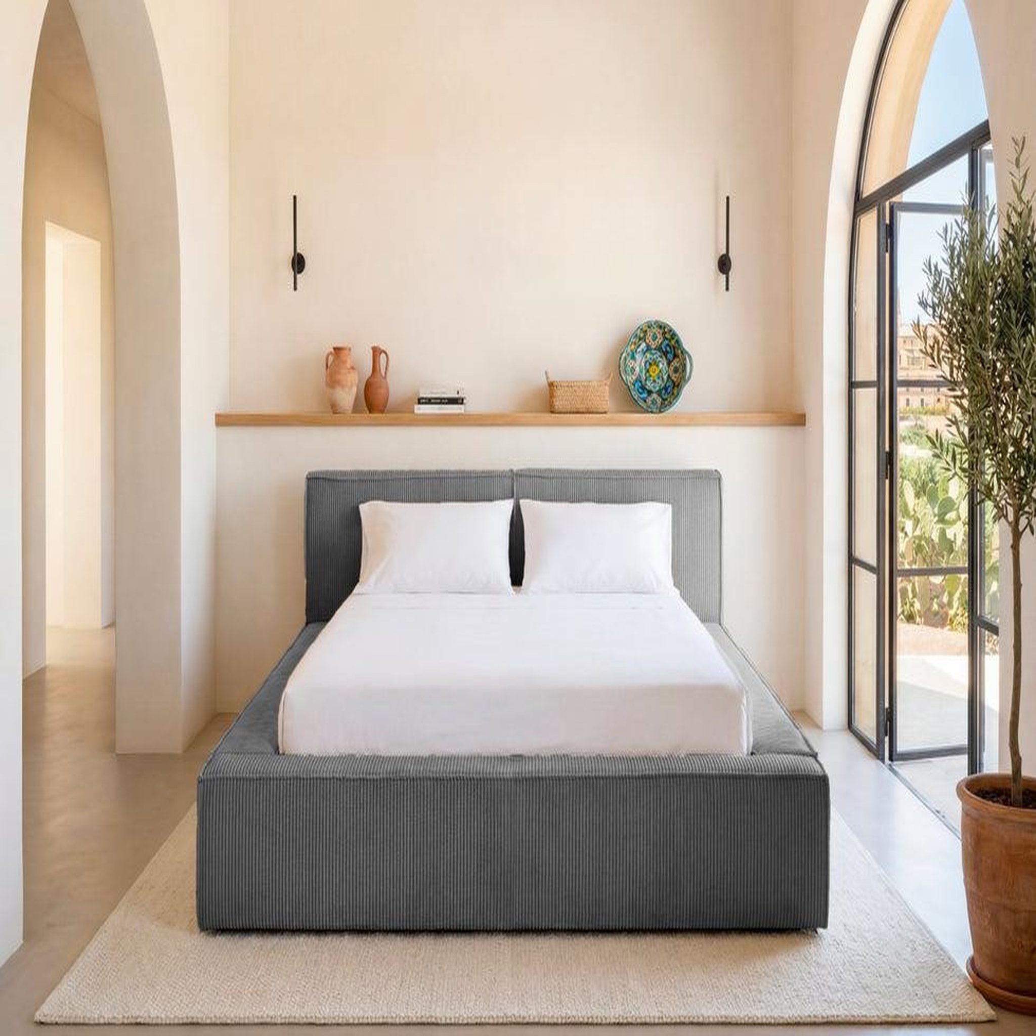 Voir la diapositive 2 : CASANOVA PARIS NOTO - Lit coffre petit velours côtelé Gris foncé