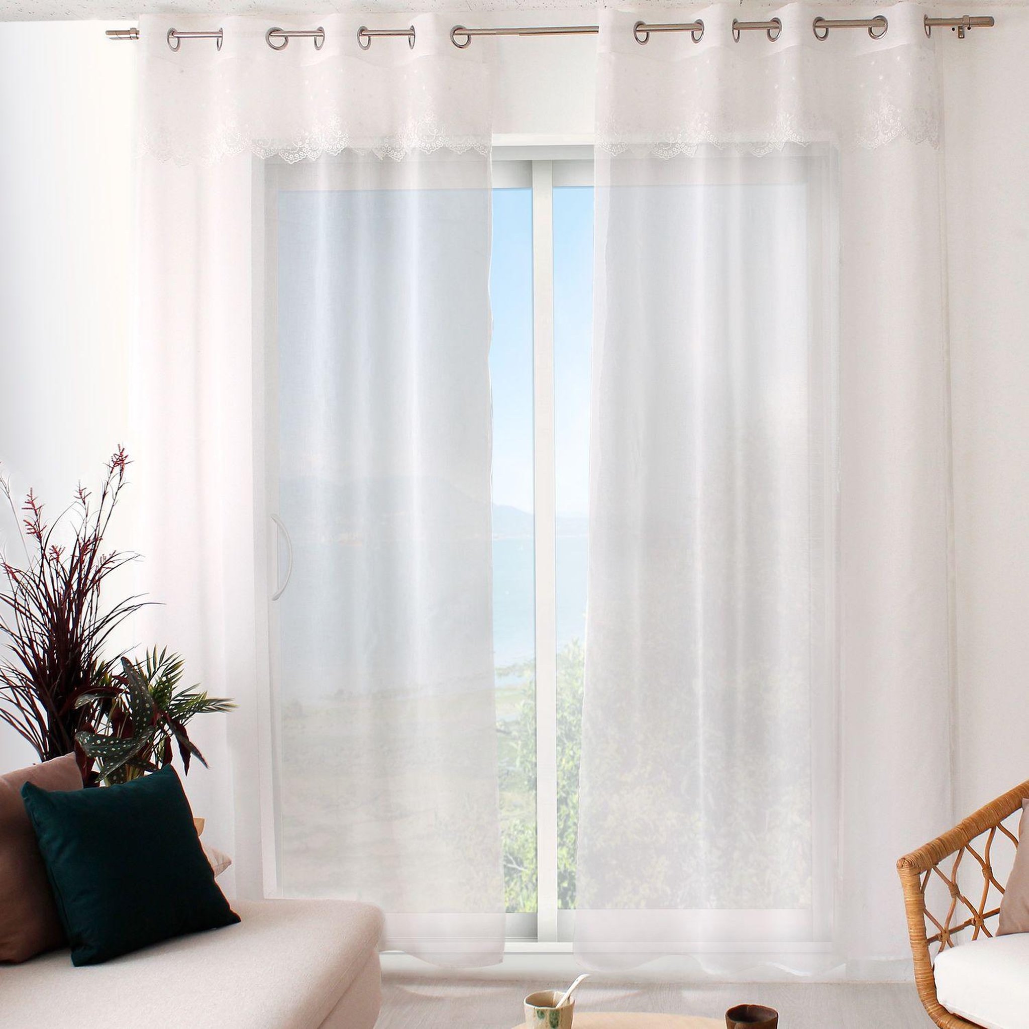 Voir la diapositive 3 : TOILINUX Voilage avec motif brodé massala - 140 x 240 cm - blanc