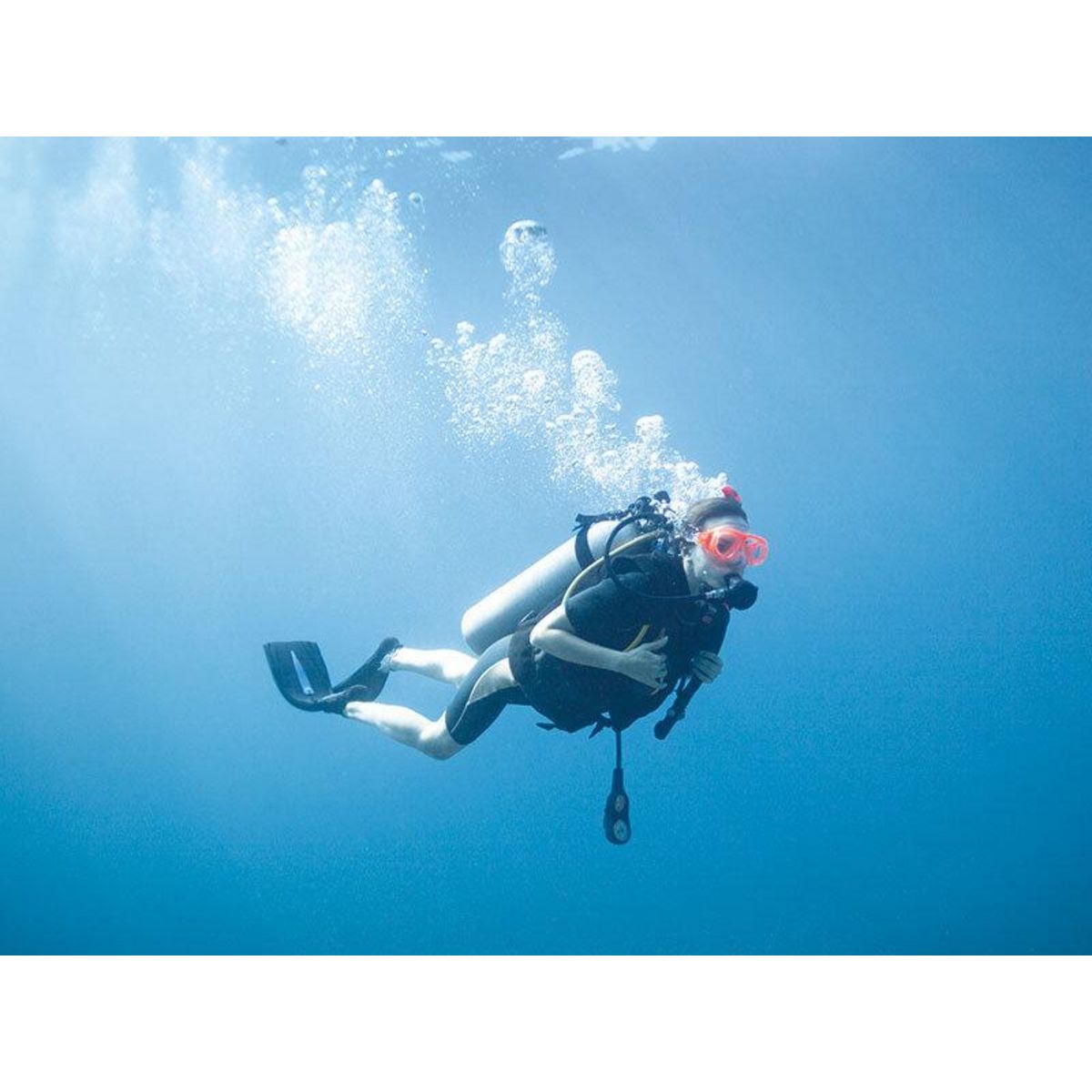 Smartbox Baptême de plongée en duo dans une piscine à Paris - Coffret Cadeau Sport & Aventure