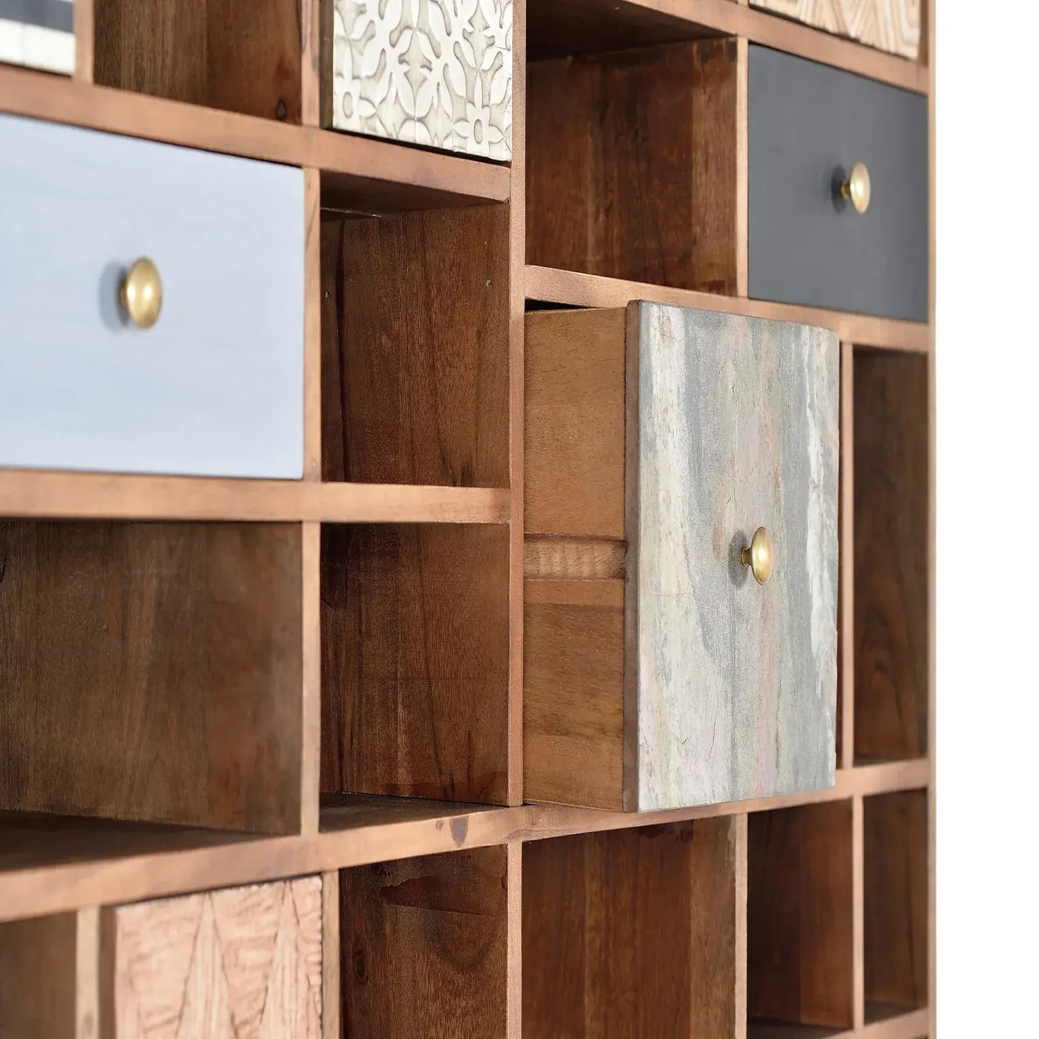 Voir la diapositive 3 : GINER Y COLOMER SL Bibliothèque en bois de manguier 115 cm style boho rétro