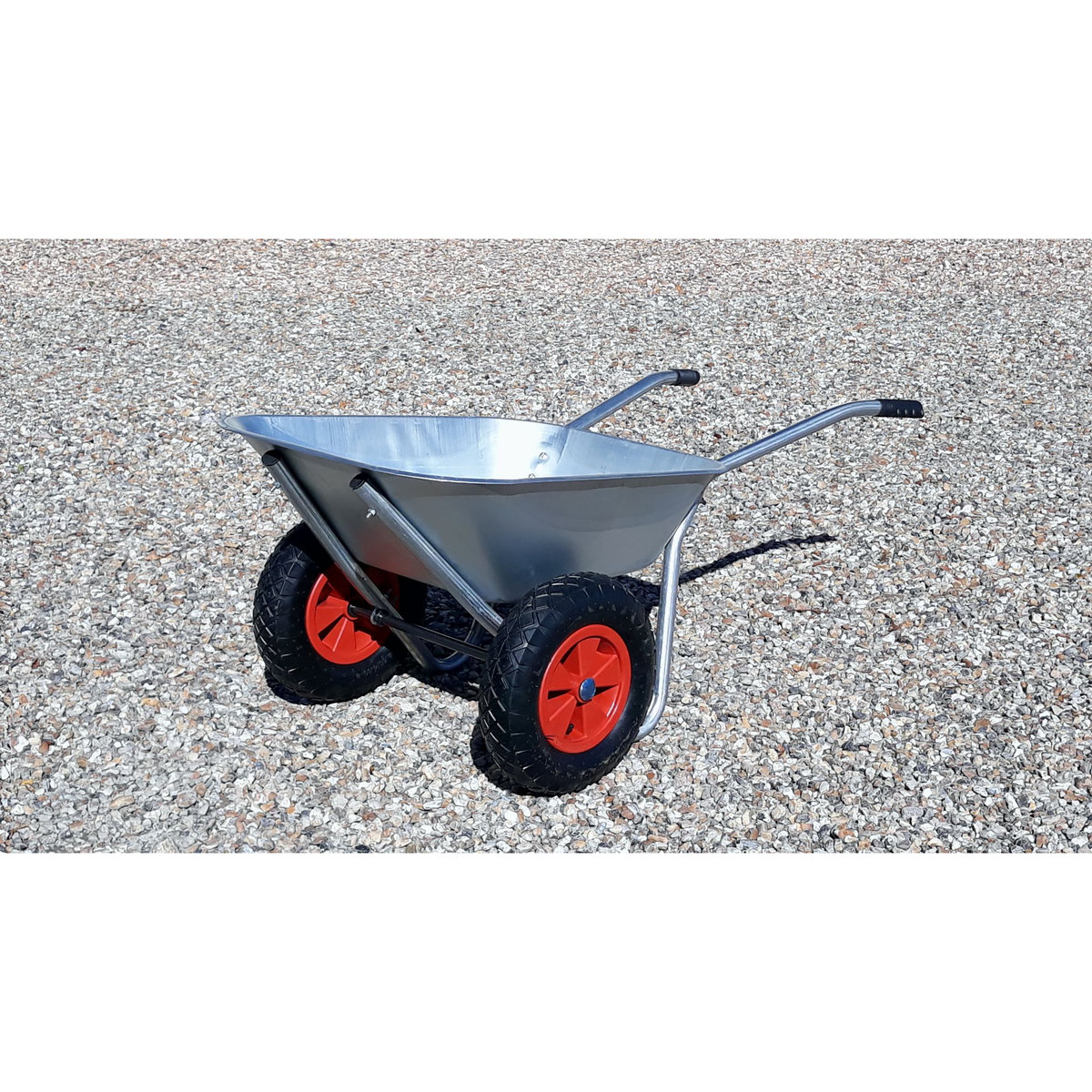 Brouette 2 roues - 85L