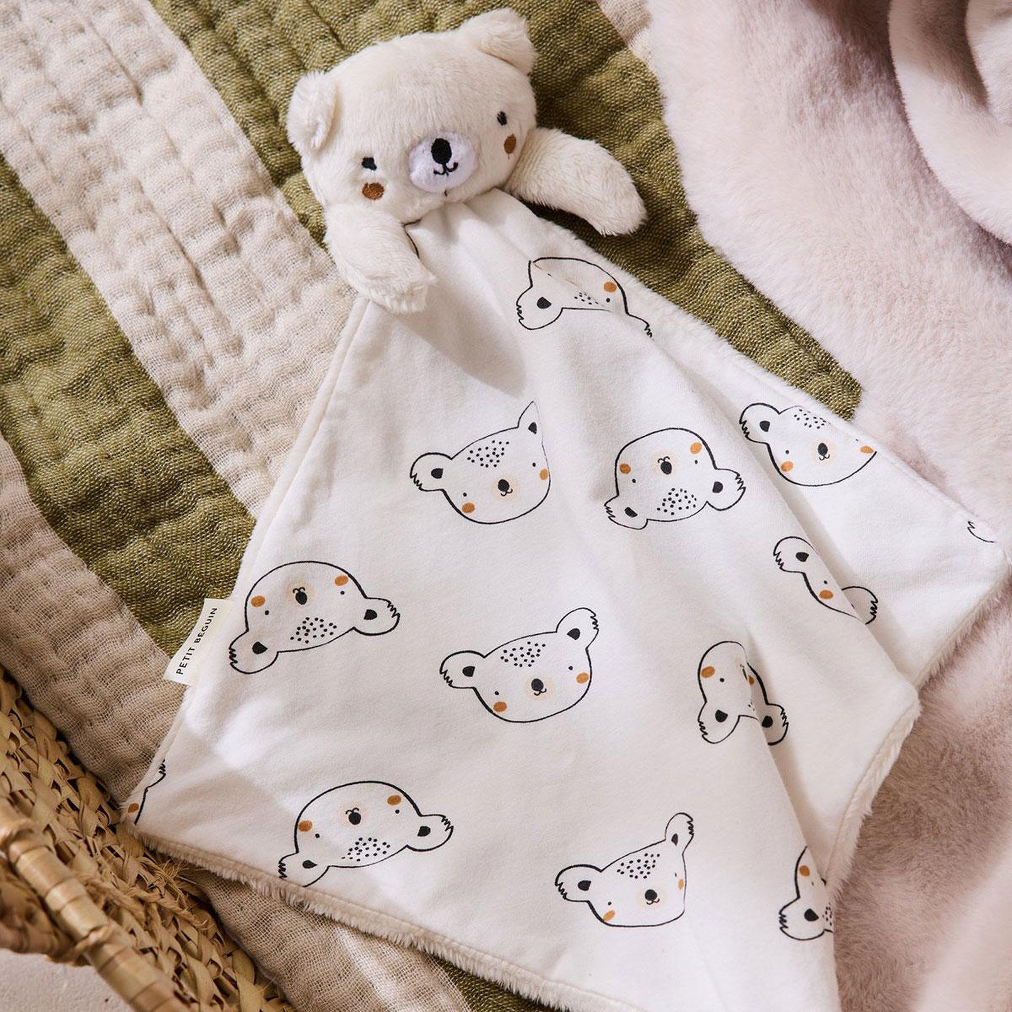Voir la diapositive 2 : Petit BÃ©guin Doudou en fausse fourrure mini rêve