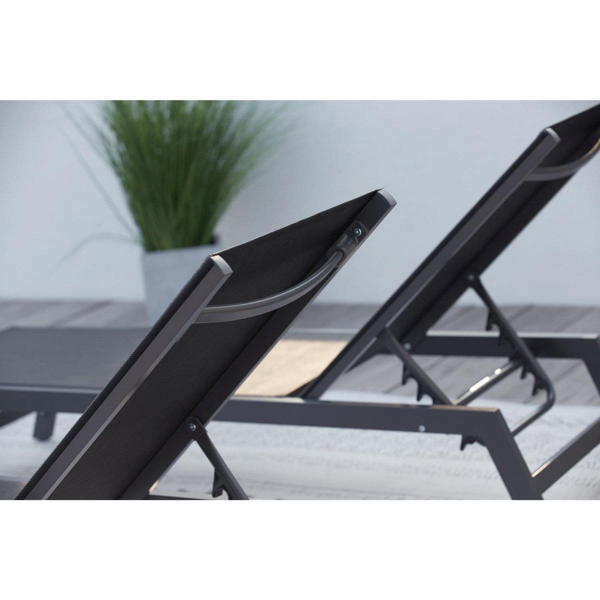 CONCEPT USINE Lot de 2 transats avec roulettes gris foncé et noir PRATO