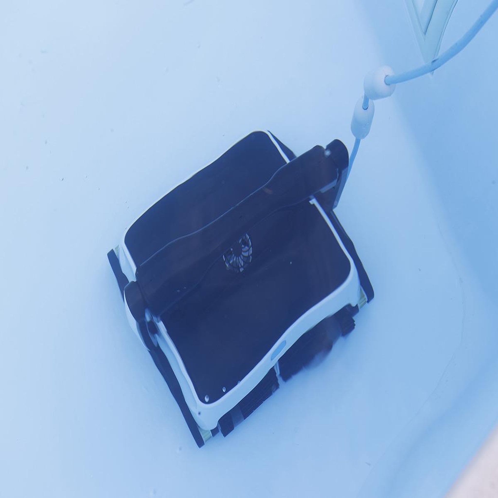 Voir la diapositive 6 : Ubbink Robot de piscine électrique robotclean 3 plus - ubbink