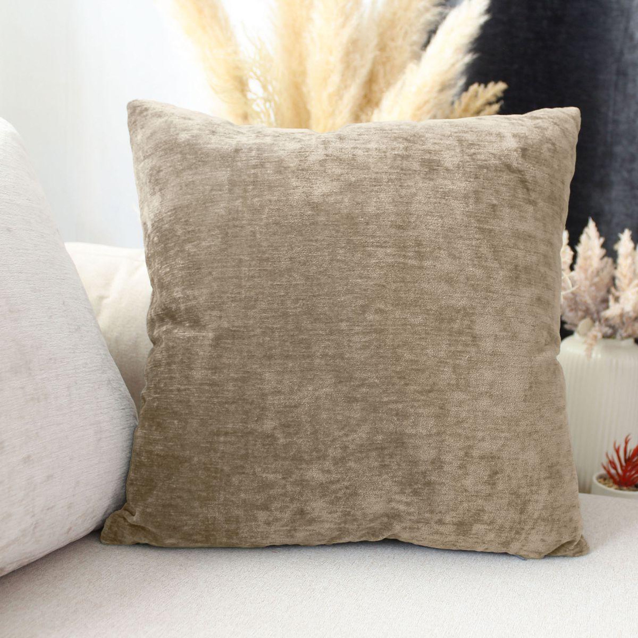 Voir la diapositive 2 : ENJOY HOME Coussin déco en velours  velvet  40x40cm naturel