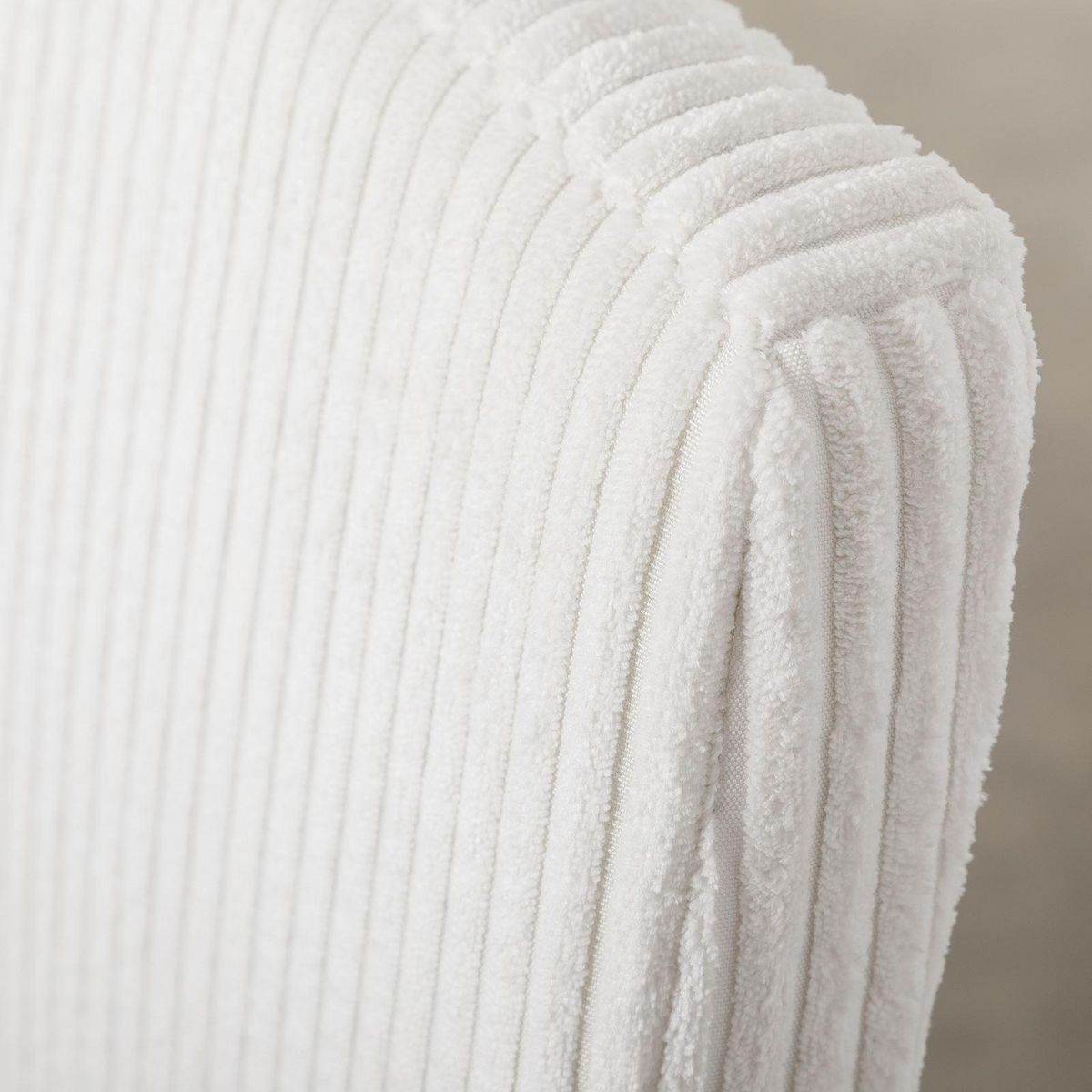 IDIMEX Banc de salle à manger MATESE L 135 cm en velours côtelé