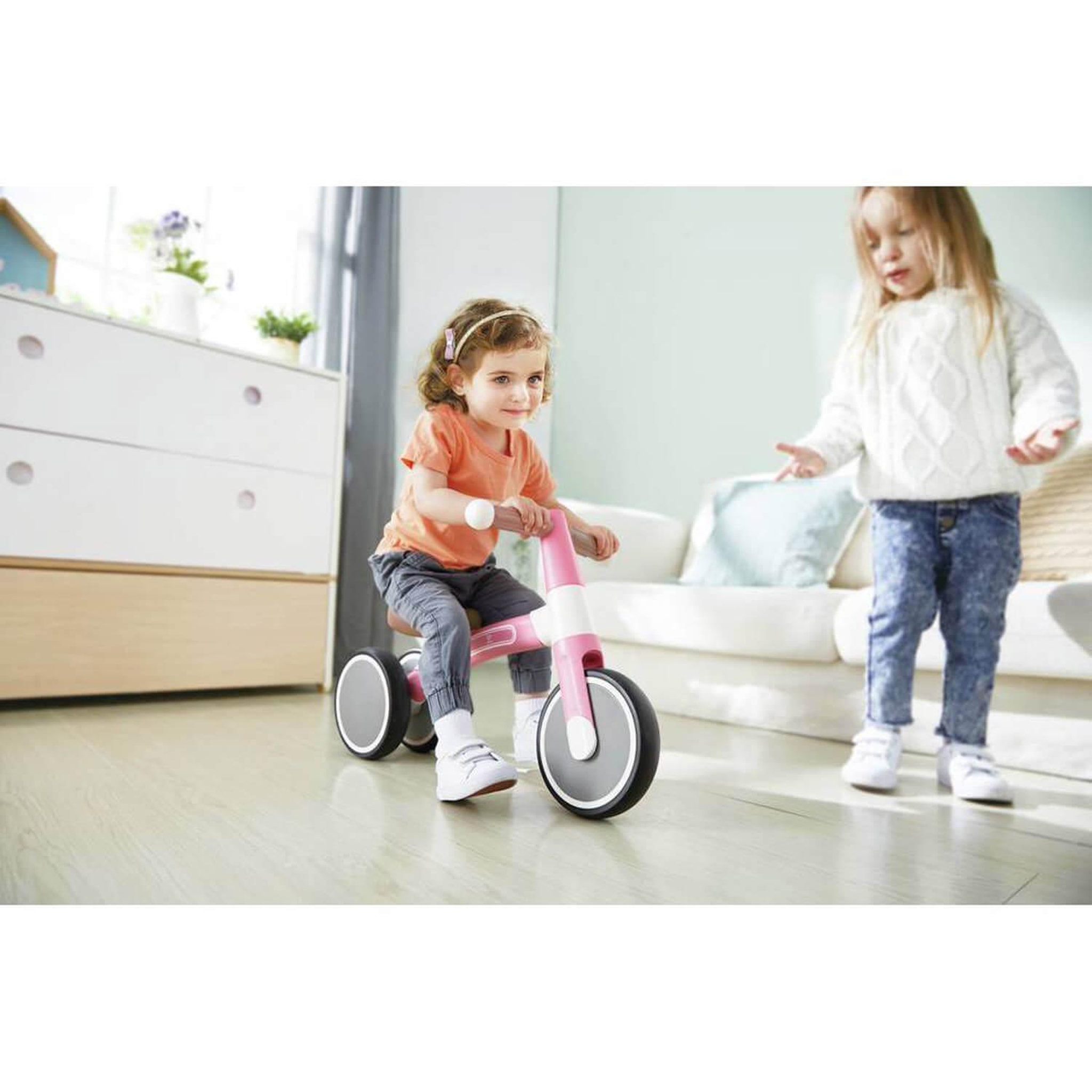 Voir la diapositive 4 : Hape Premier tricycle pastel rose