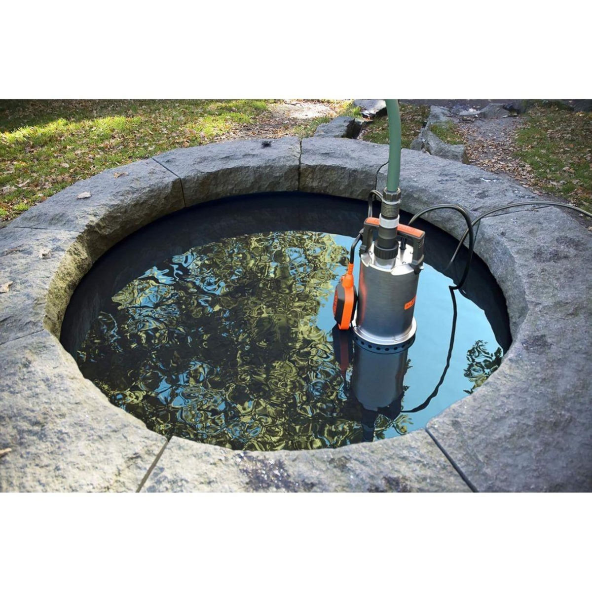 Black et Decker Pompe Vide Cave Eaux Sales 1100W - Pompe à Eau Débit max 16500 l/h Élévation 10.5m Black+Decker