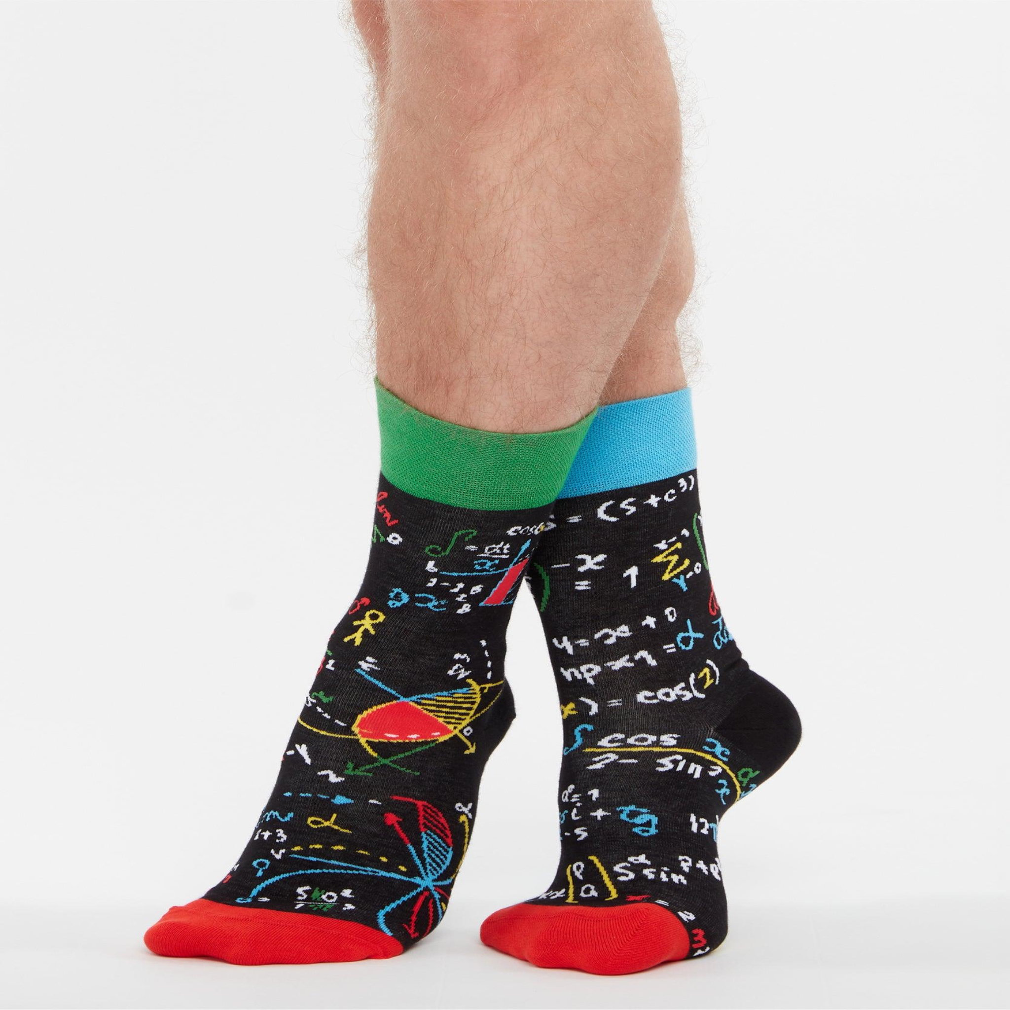 Voir la diapositive 2 : DEDOLES Chaussettes mathématiques