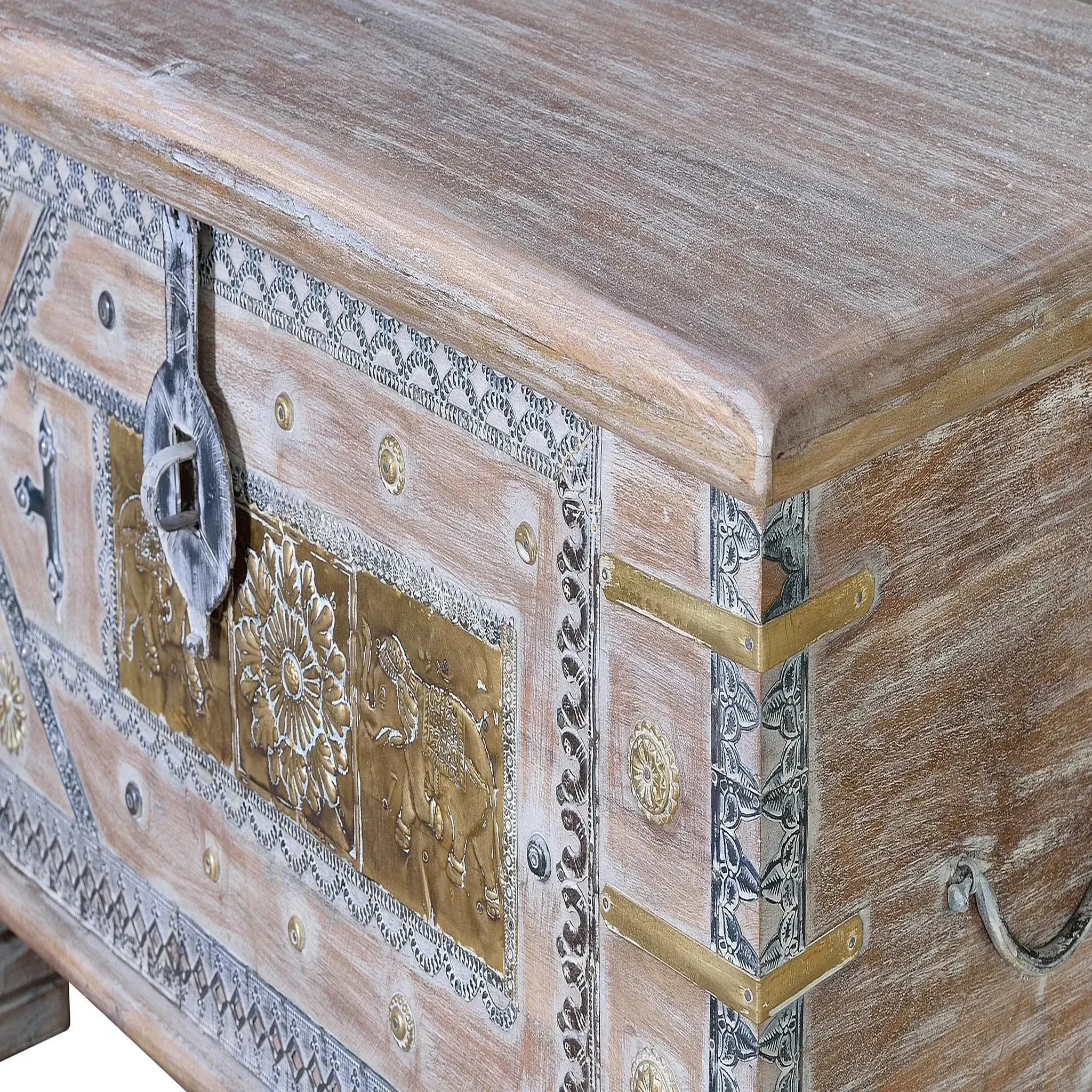 Voir la diapositive 4 : GINER Y COLOMER SL Coffre en bois de manguier massif 80 cm style rustique
