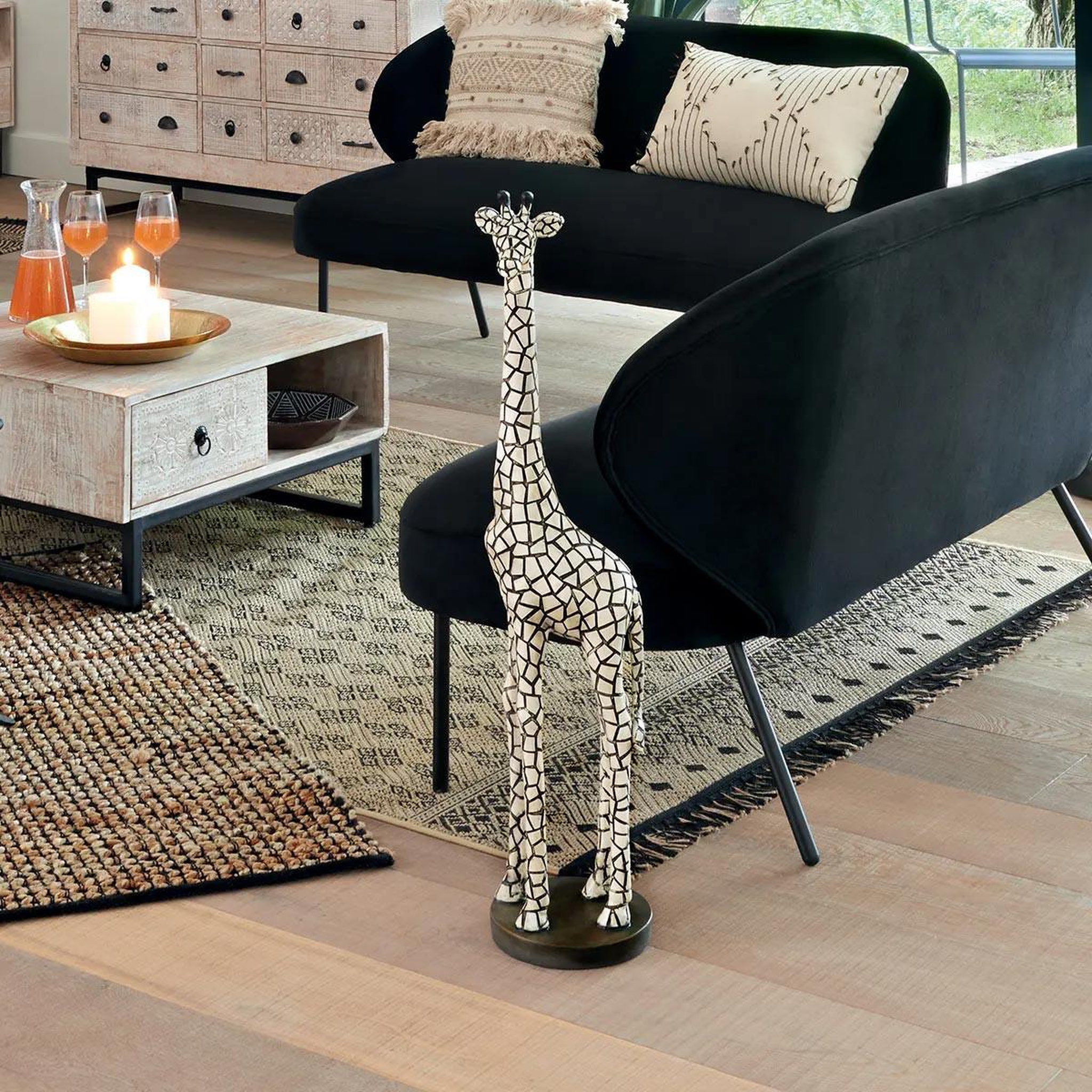Voir la diapositive 3 : ATMOSPHERA Statuette déco  girafe  89cm noir & ivoire