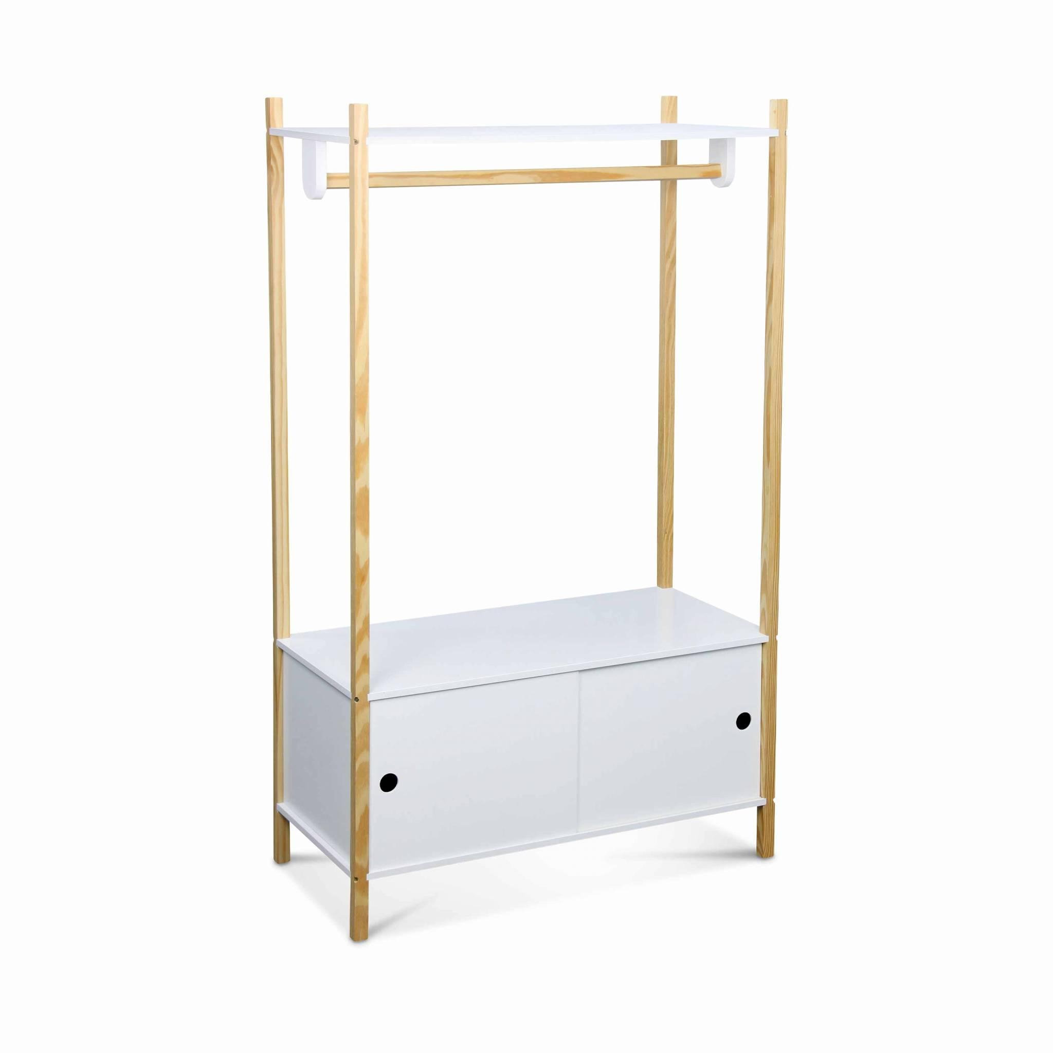 Voir la diapositive 1 : SWEEEK Penderie pour enfants - TOBIAS - deux portes coulissantes et portant bois massif en pin naturel blanc.  80X40X136.5CM
