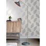 Voir la diapositive 3 : DUTCH WALLCOVERINGS DUTCH WALLCOVERINGS Papier peint Fawning Feather Gris clair