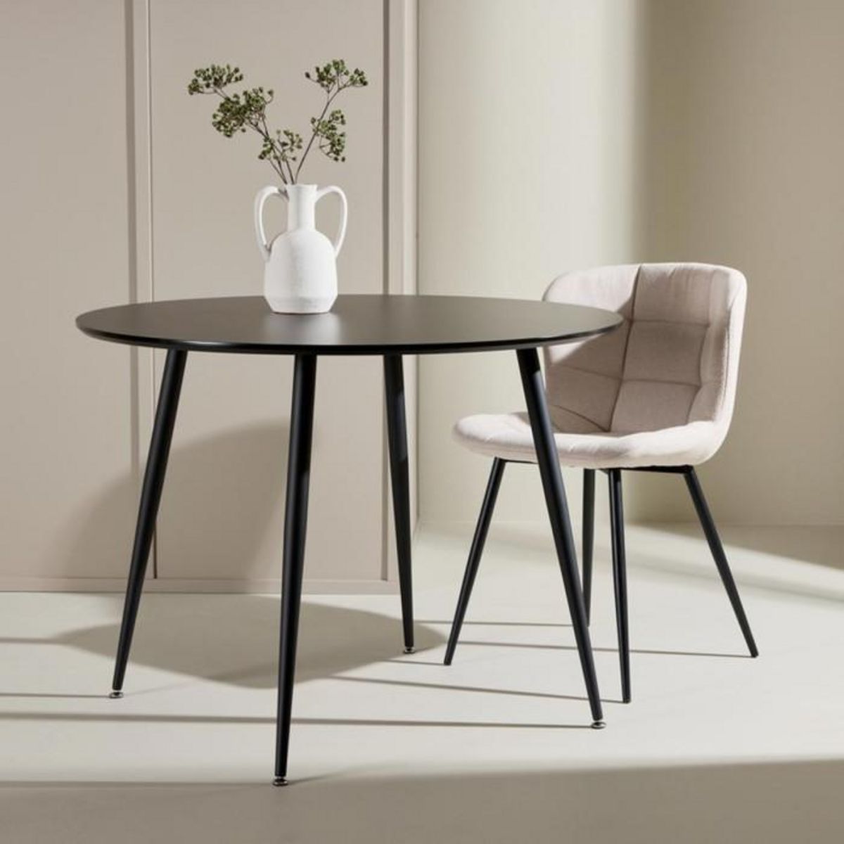 Paris Prix Table à Manger Ronde  Plaza  100cm Noir