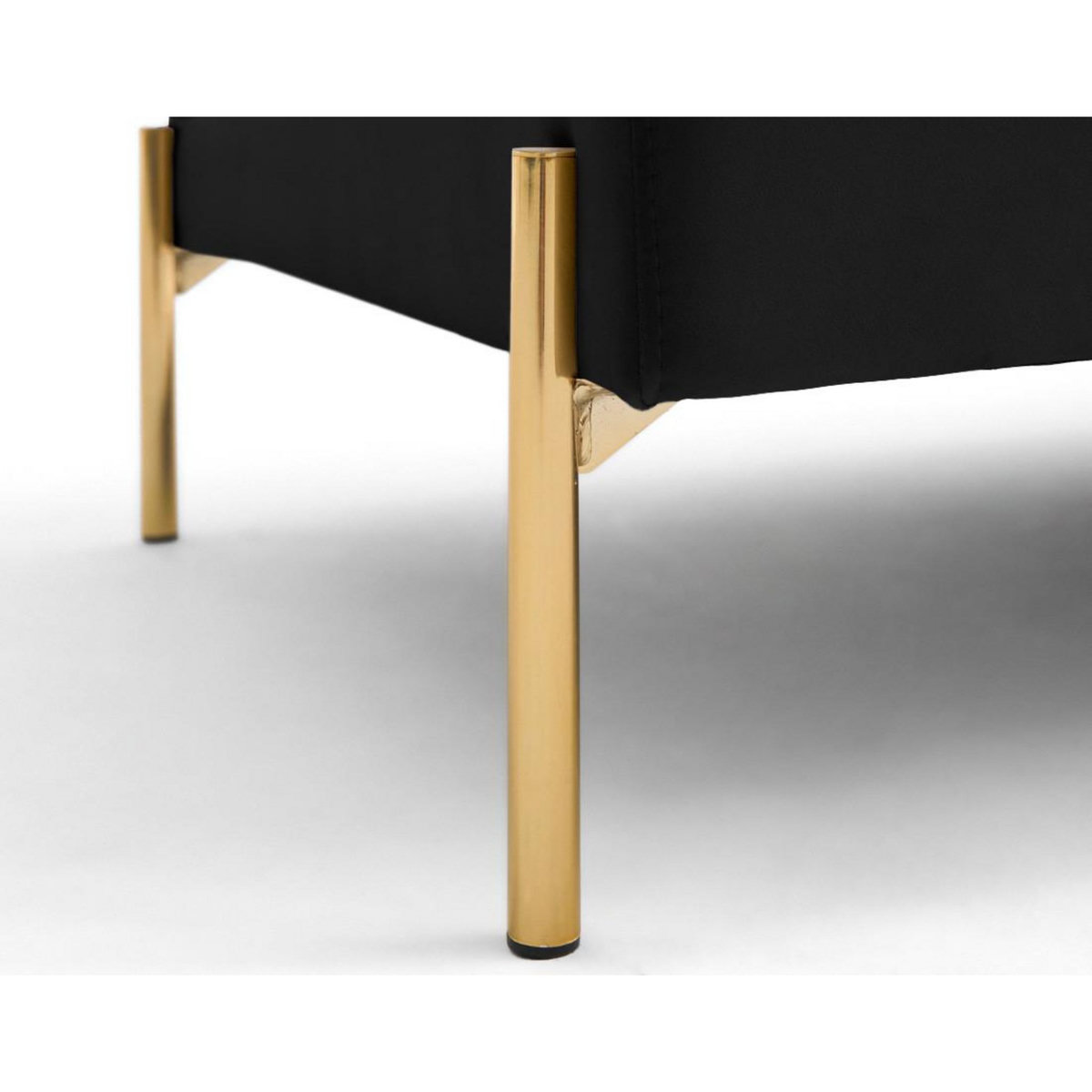 LISA DESIGN Isaure - pouf en velours