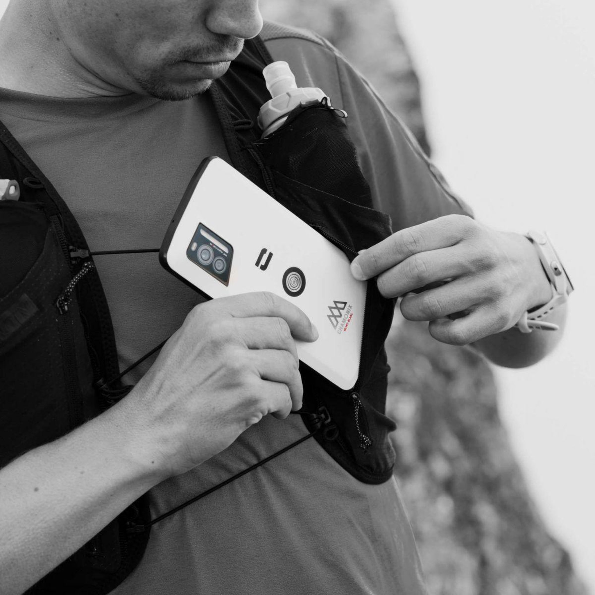Voir la diapositive 5 : CROSSCALL Smartphone stellar-x5s chamonix mont blanc
