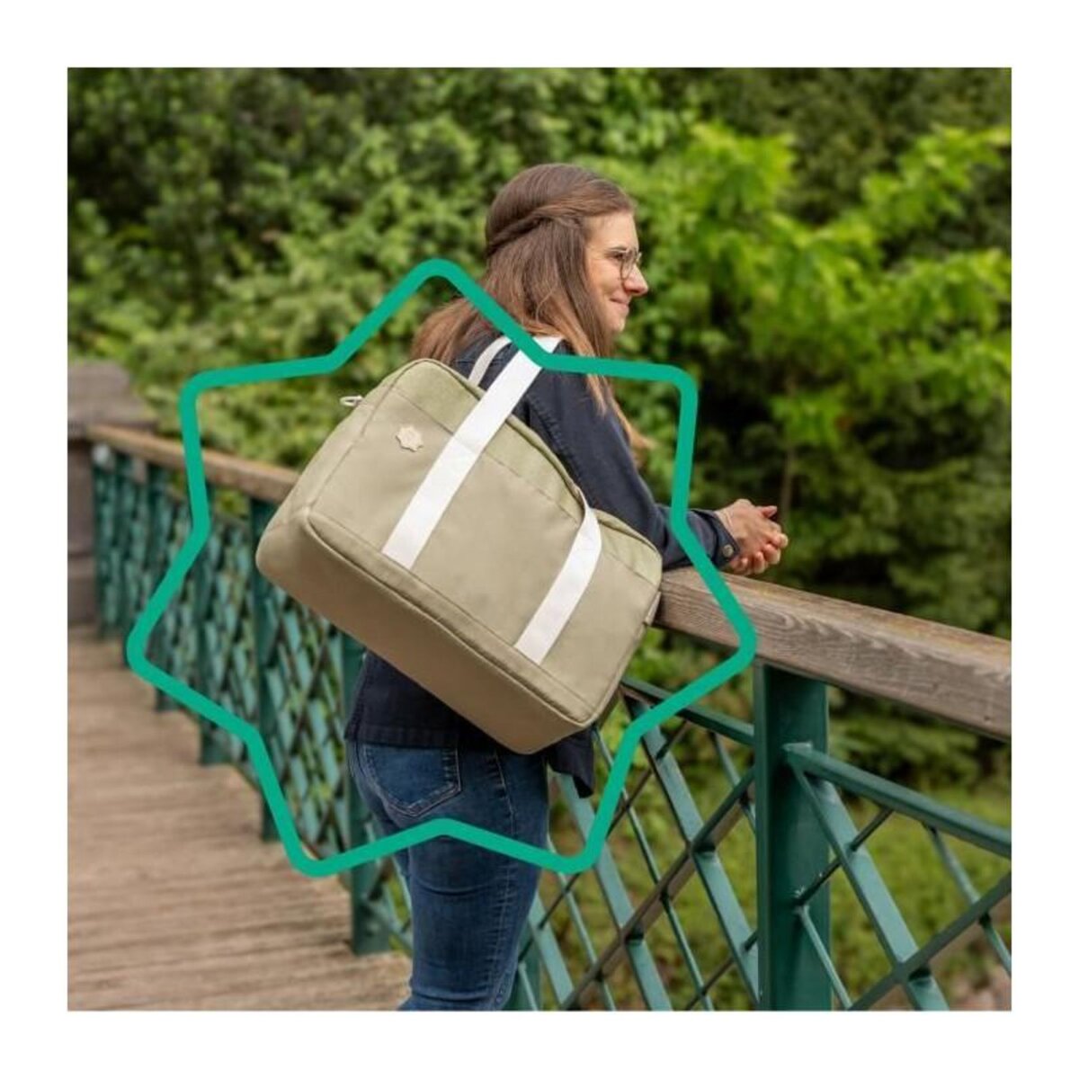 BADABULLE Badabulle Sac a langer Bowling - Grande Contenance 20L - Plan a langer et Attaches-poussette inclus, Olive