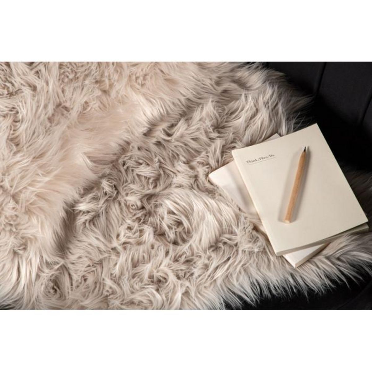 Paris Prix Tapis Imitation Fourrure  Katy  60x90cm Beige