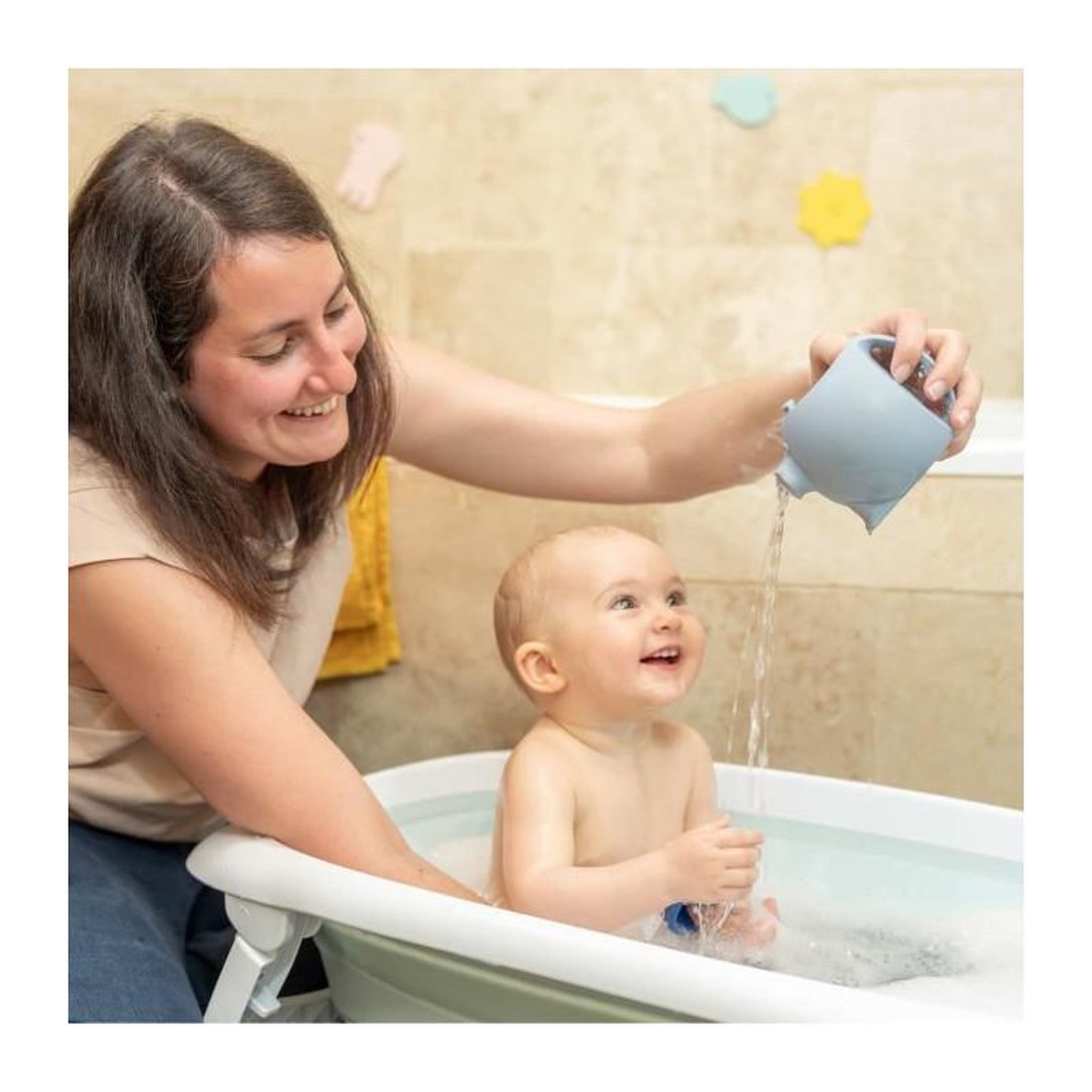 Voir la diapositive 2 : BADABULLE Badabulle Arrosoir en Silicone - Jouet pour le Bain, la Plage, le Plein Air