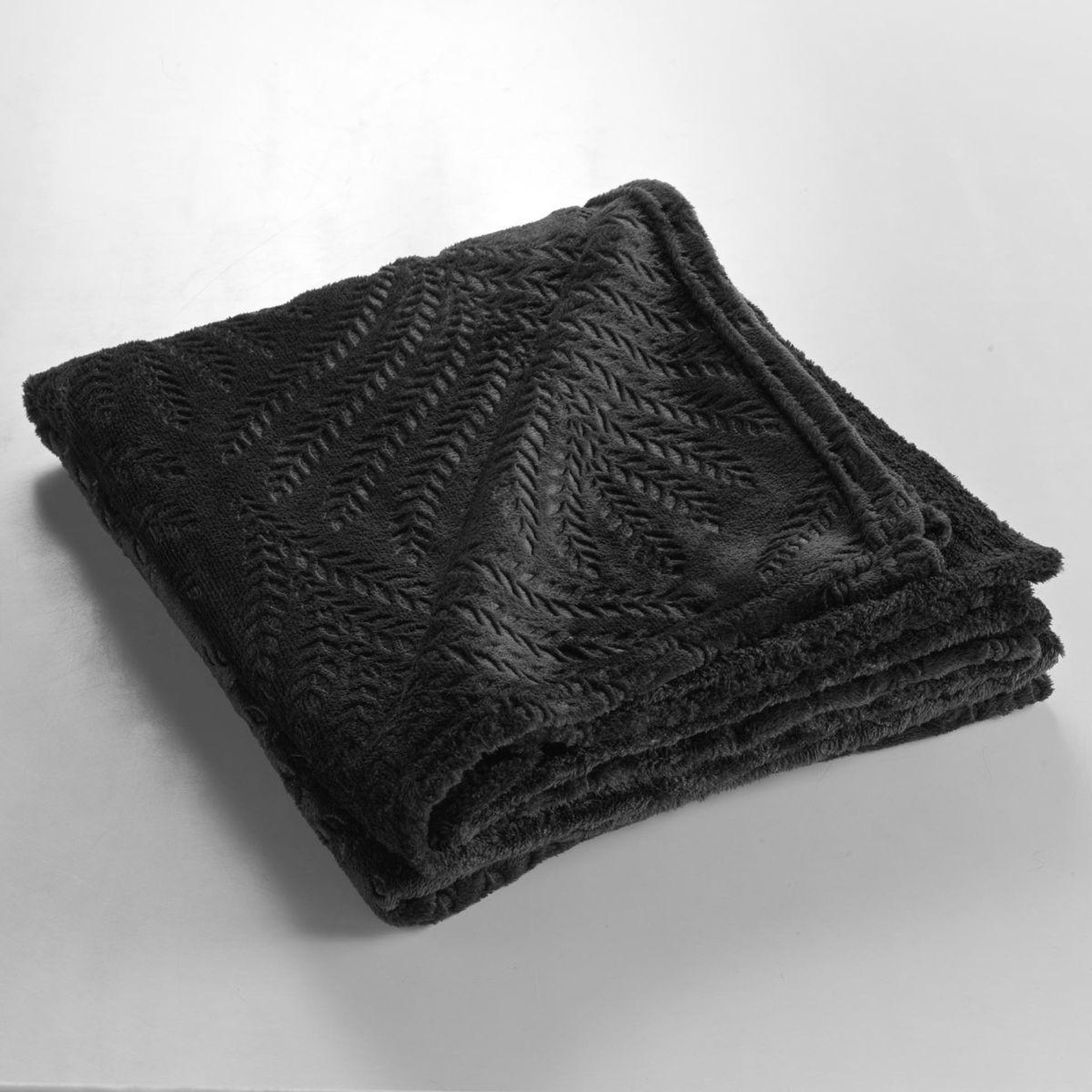 Voir la diapositive 3 : Douceur d'Intérieur Plaid uni en flanelle  nelia  125x150cm noir